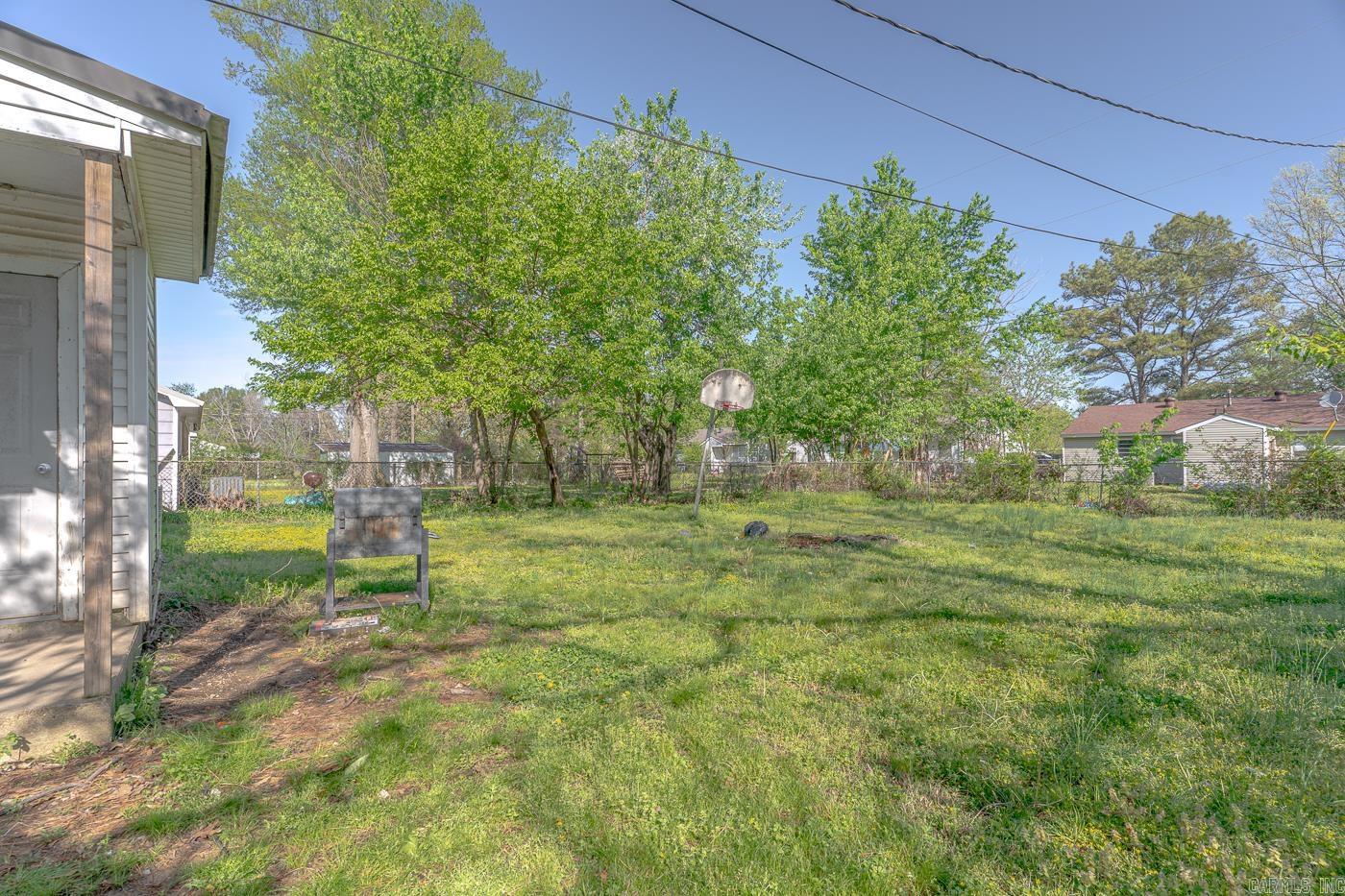 FAIRVIEW ACRES - Residential