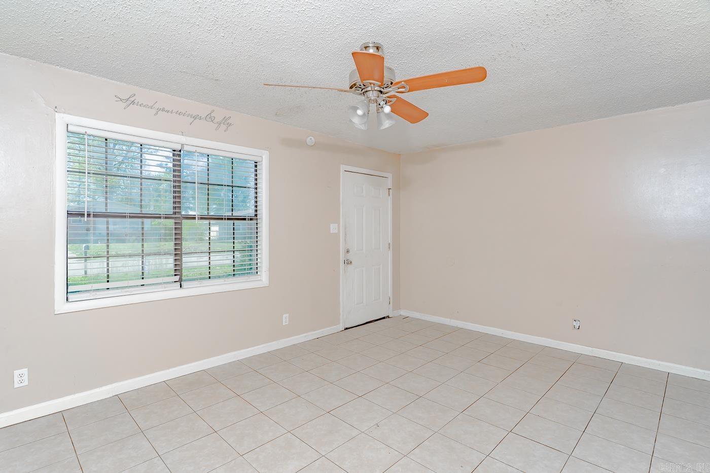 FAIRVIEW ACRES - Residential