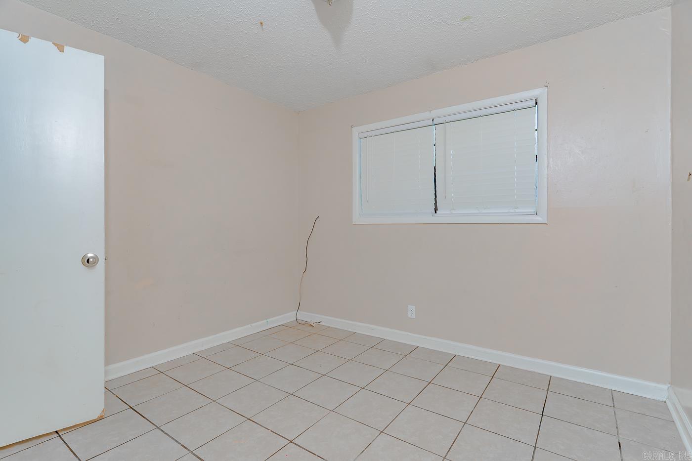 FAIRVIEW ACRES - Residential