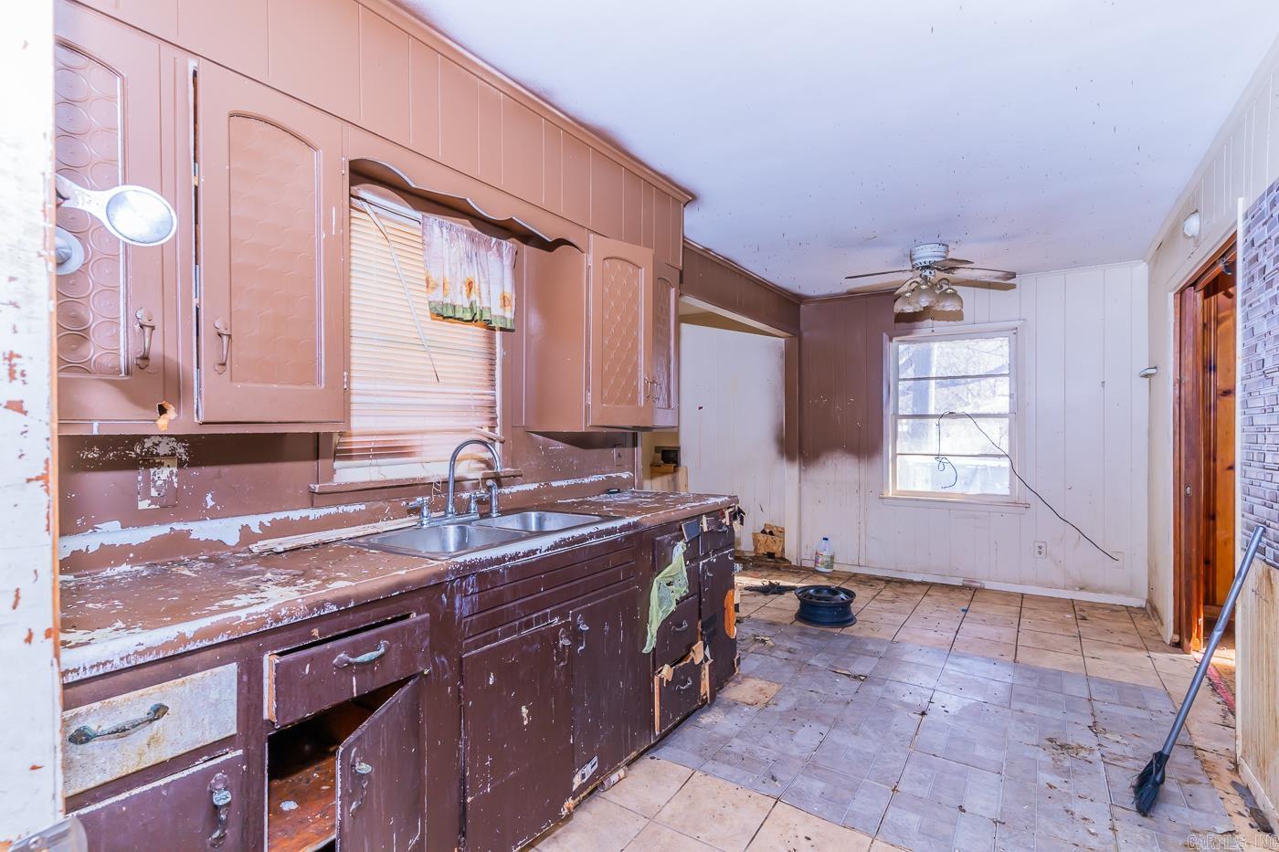 J.F. SMITH ADD - Residential