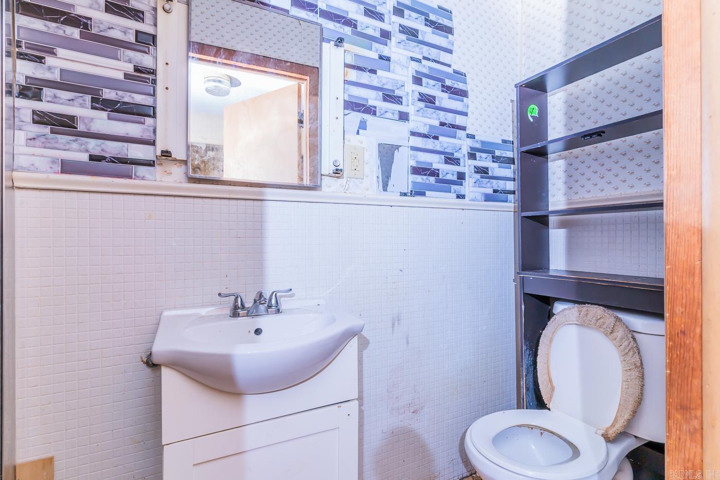 J.F. SMITH ADD - Residential