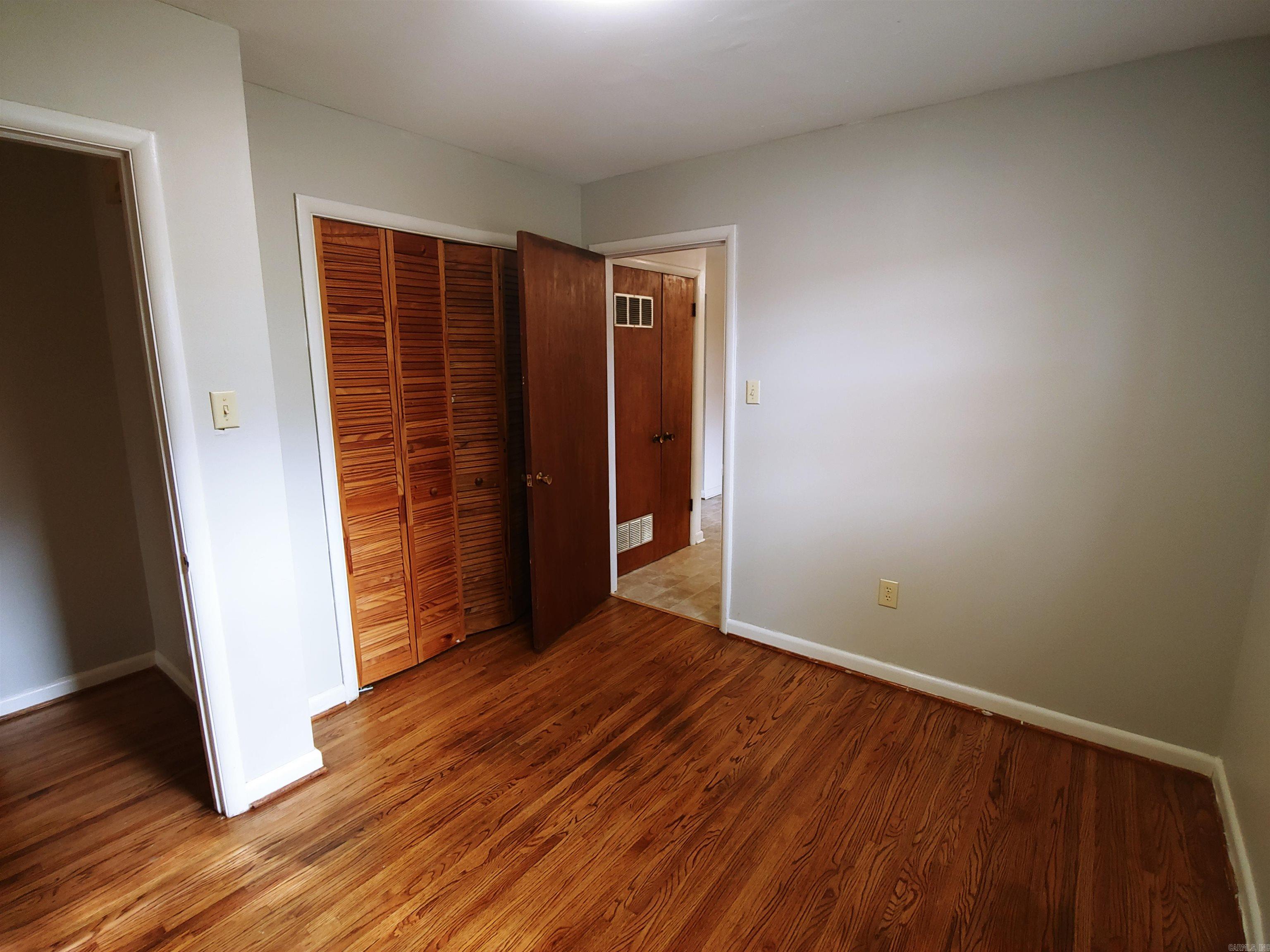 Schoolwood - Residential Lease