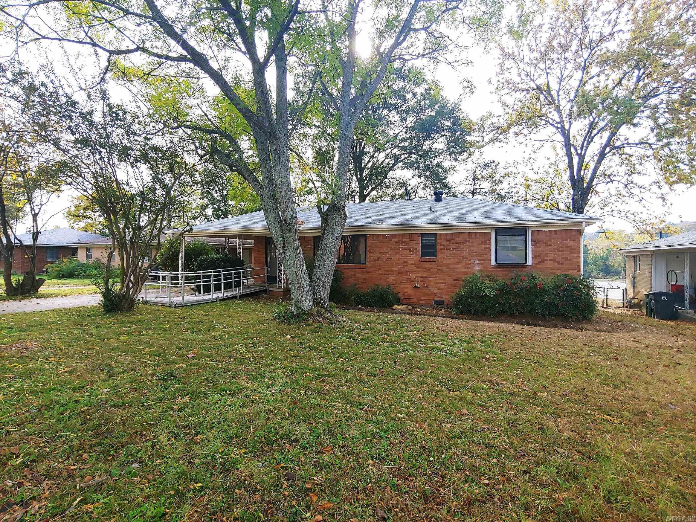 Schoolwood - Residential Lease