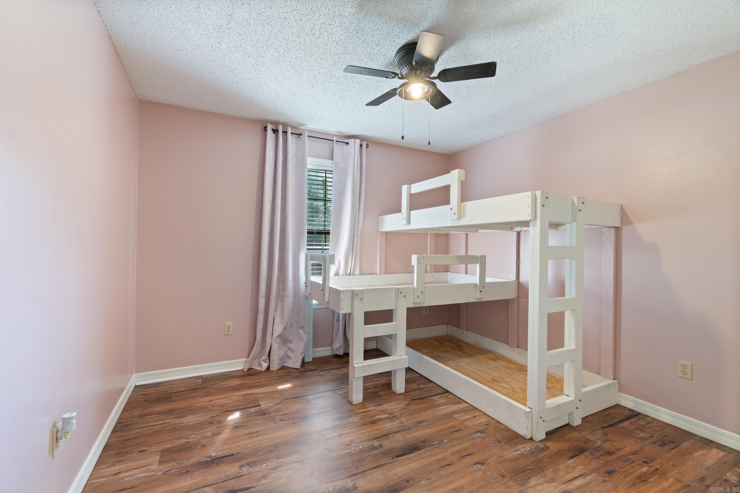 Bushland Acres - Residential