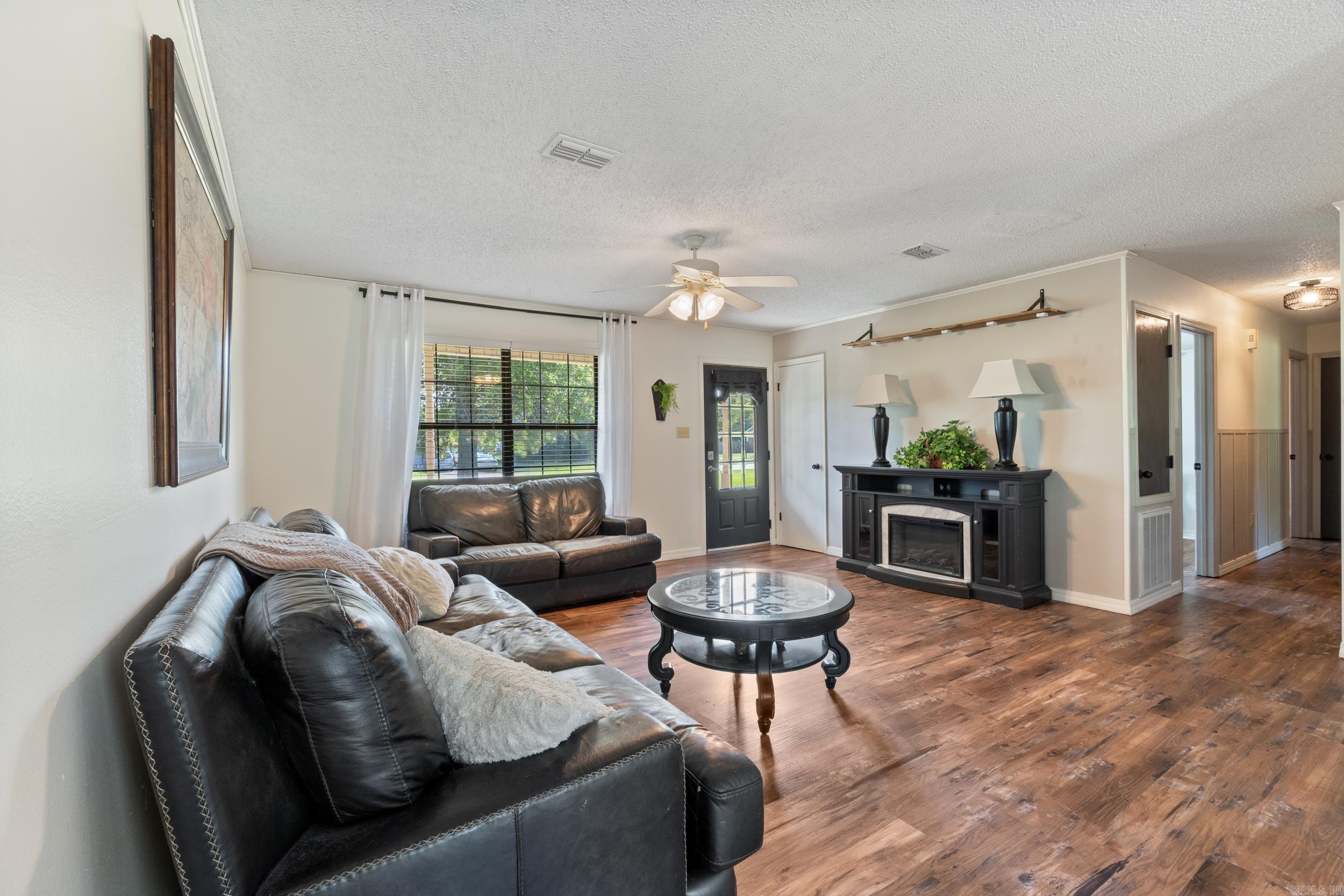 Bushland Acres - Residential