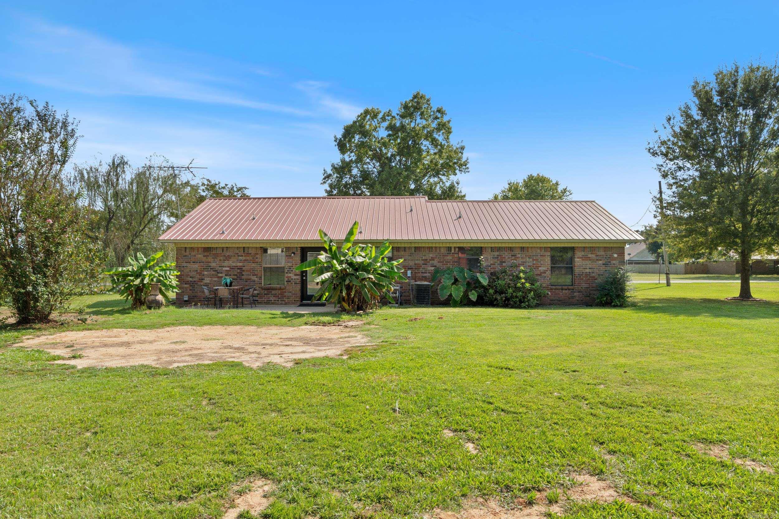 Bushland Acres - Residential