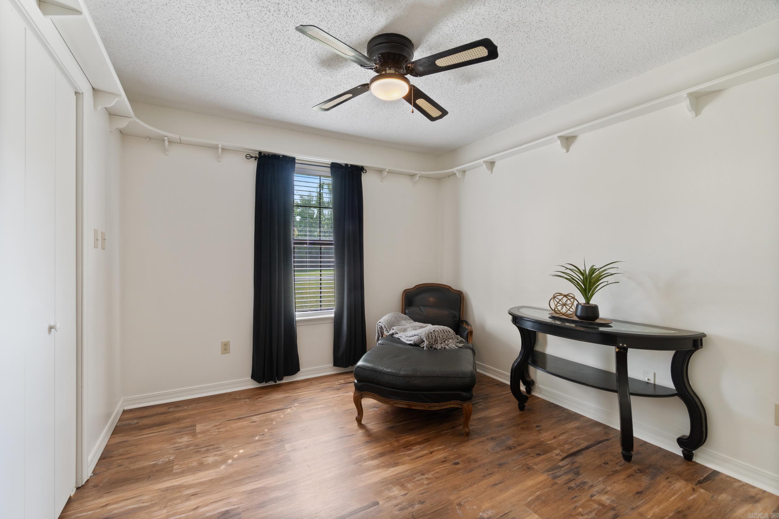 Bushland Acres - Residential