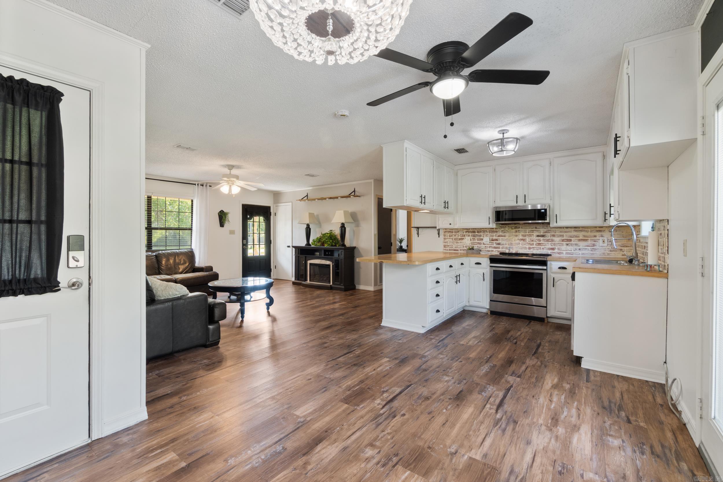 Bushland Acres - Residential
