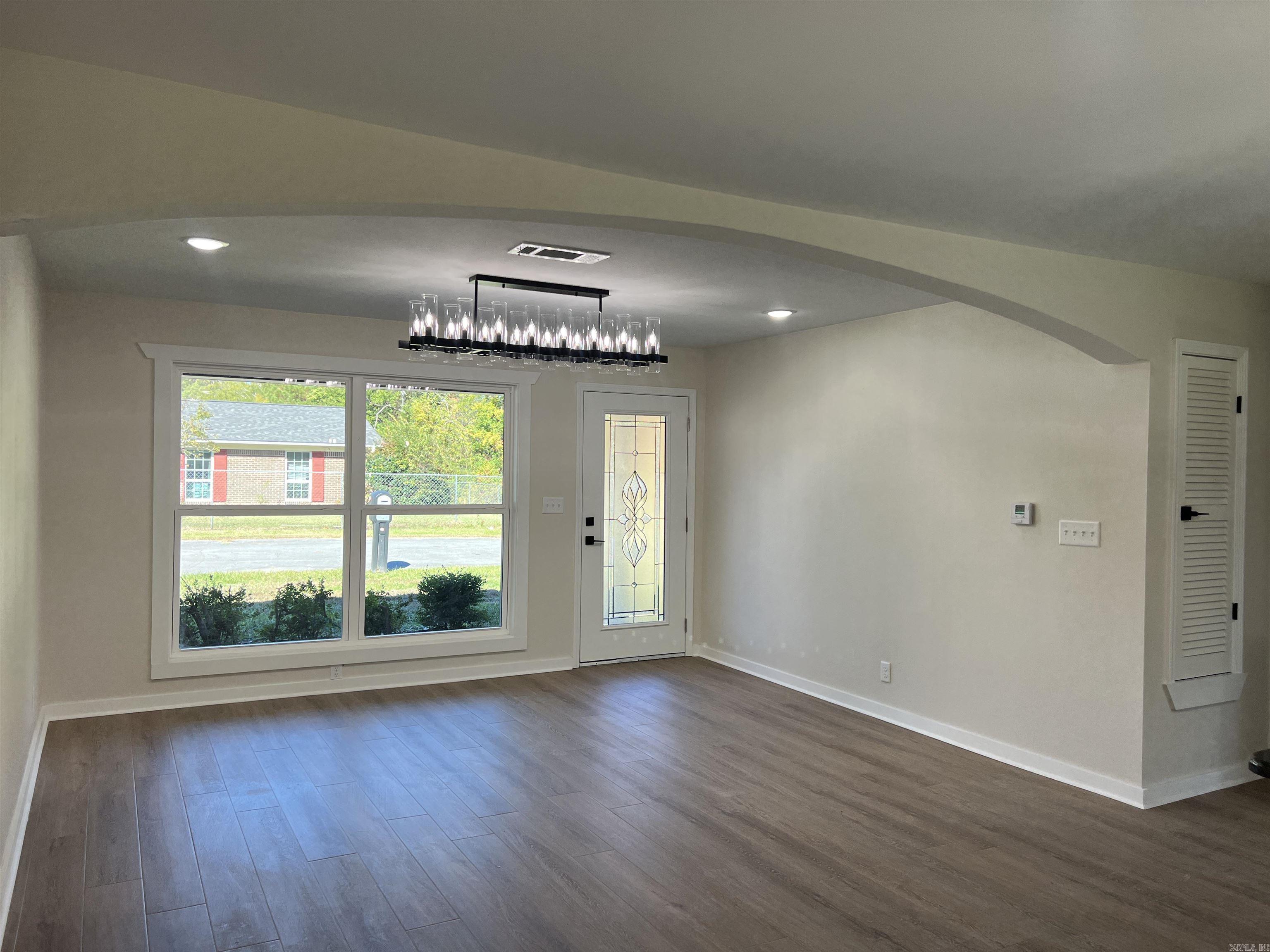 JAMESTOWN SOUTH - Residential