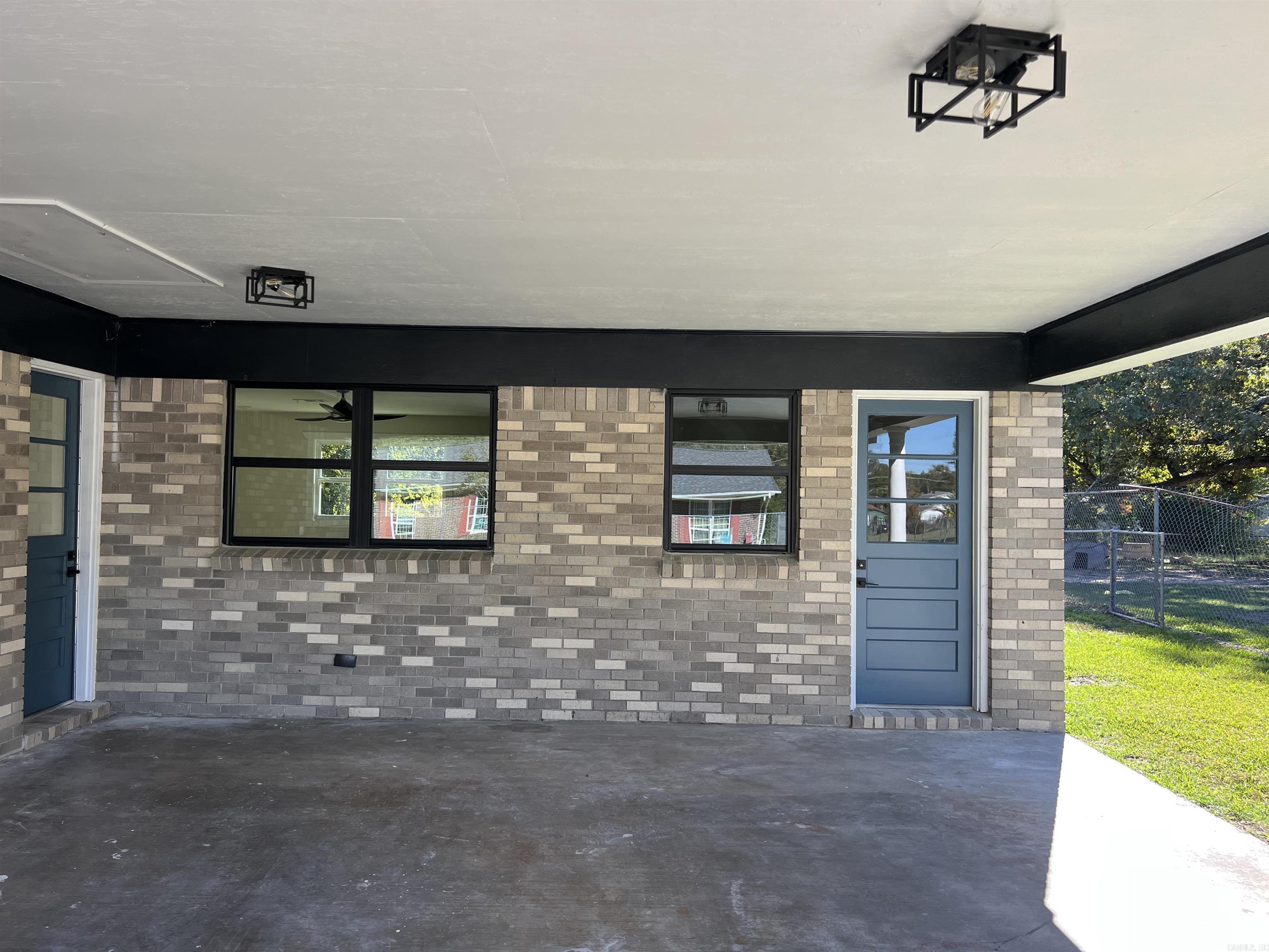 JAMESTOWN SOUTH - Residential