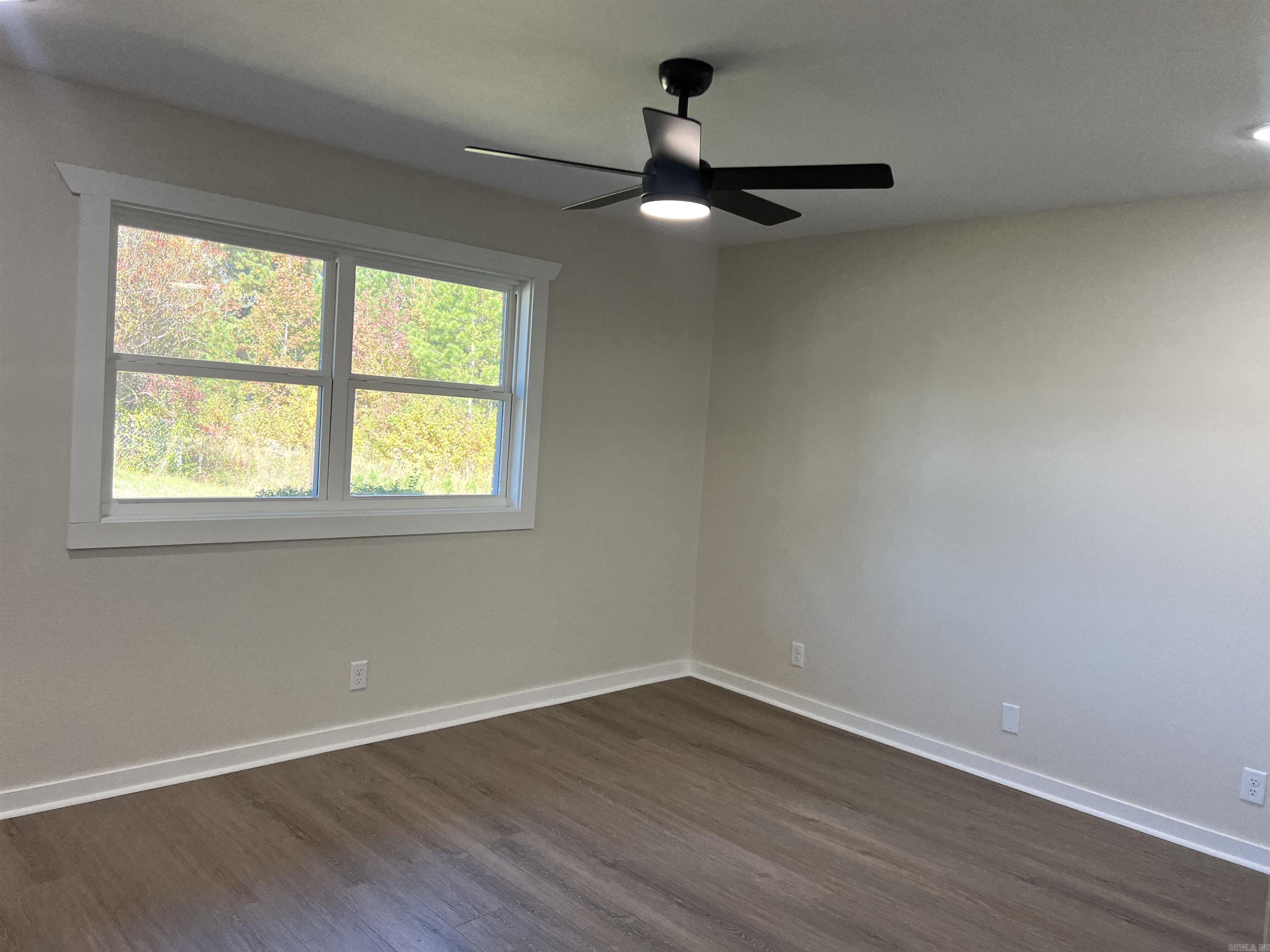 JAMESTOWN SOUTH - Residential