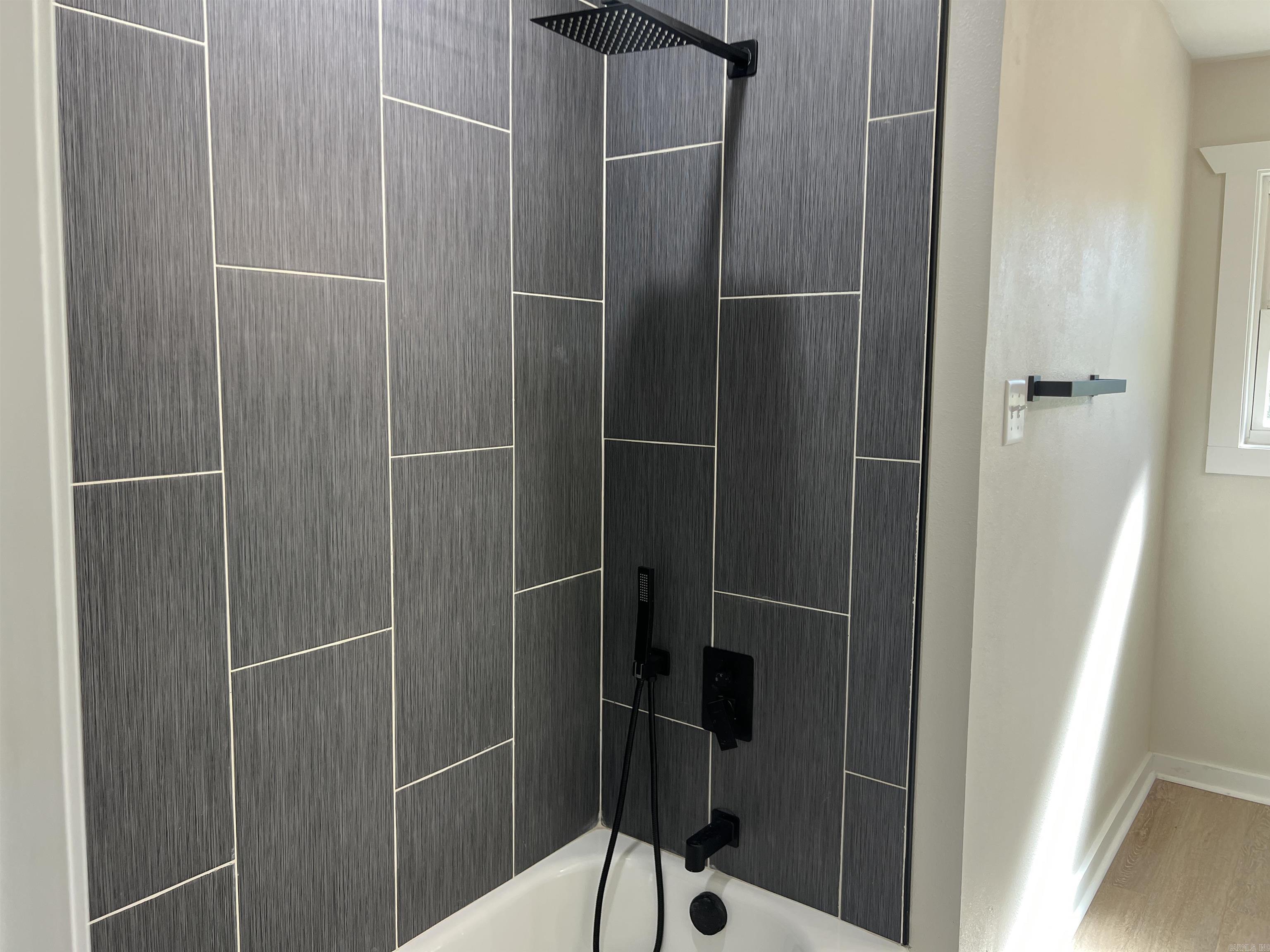 JAMESTOWN SOUTH - Residential