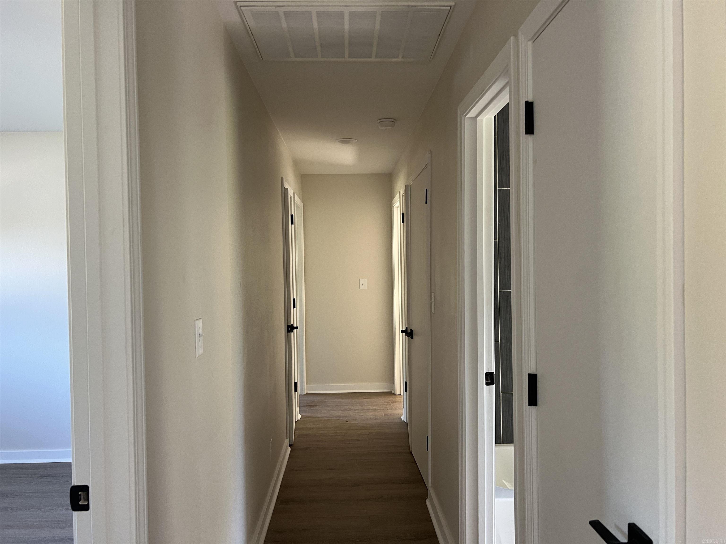 JAMESTOWN SOUTH - Residential