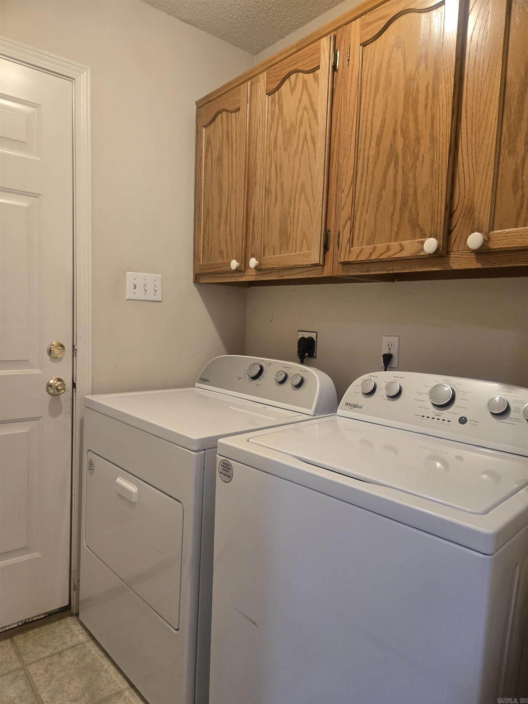 NORTHRIDGE - Residential