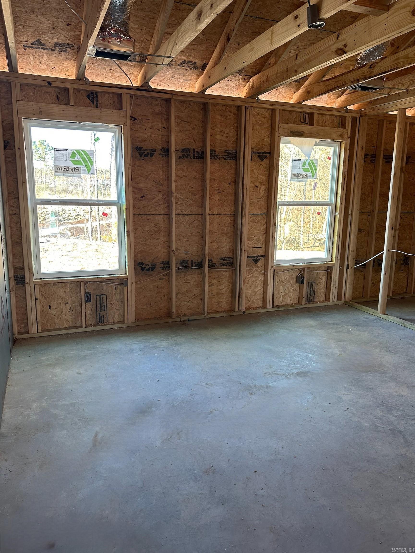 MIDLAND ESTATES PHASE 1 - Residential