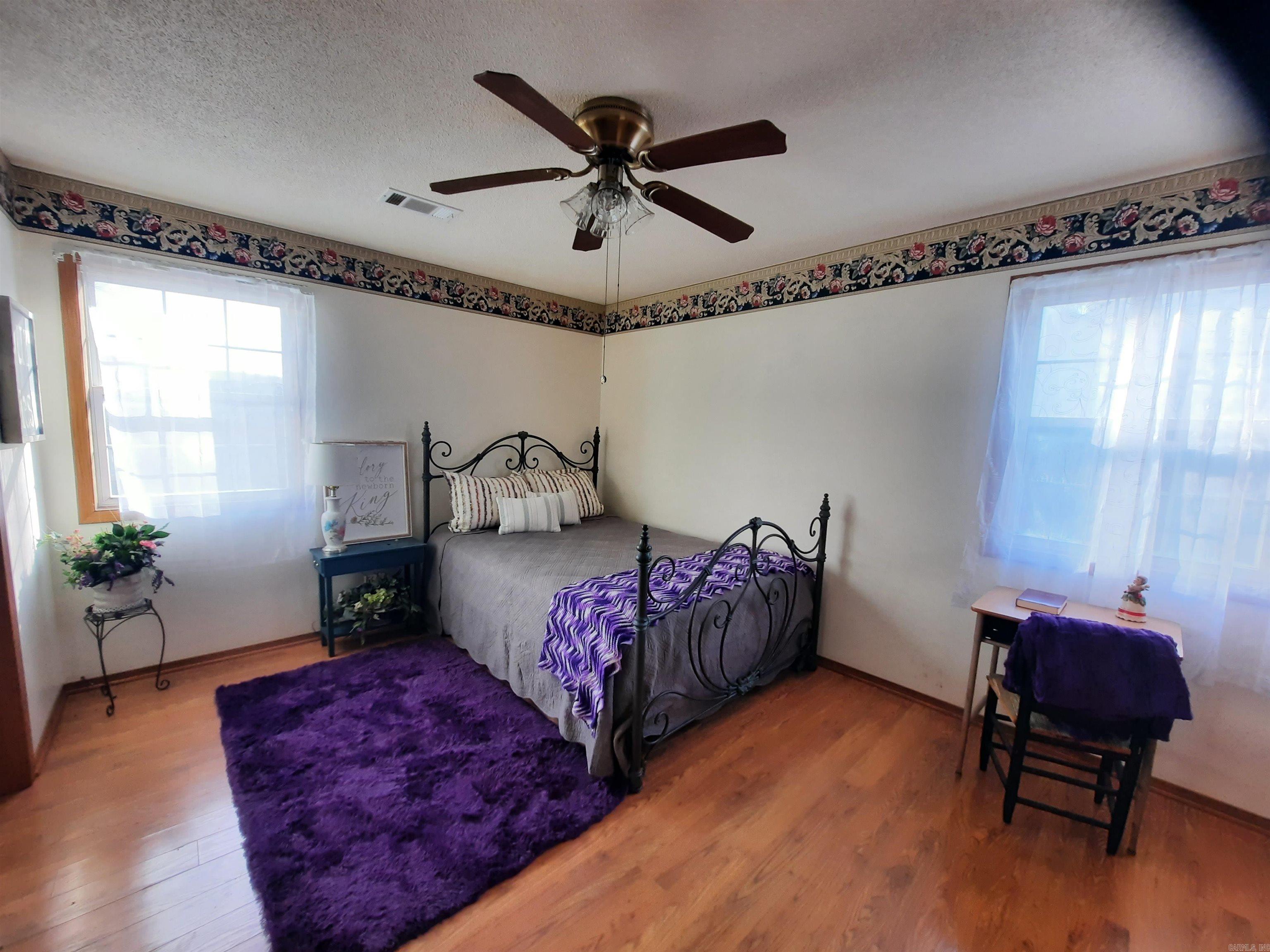 LANCASTER WESTERN - Residential