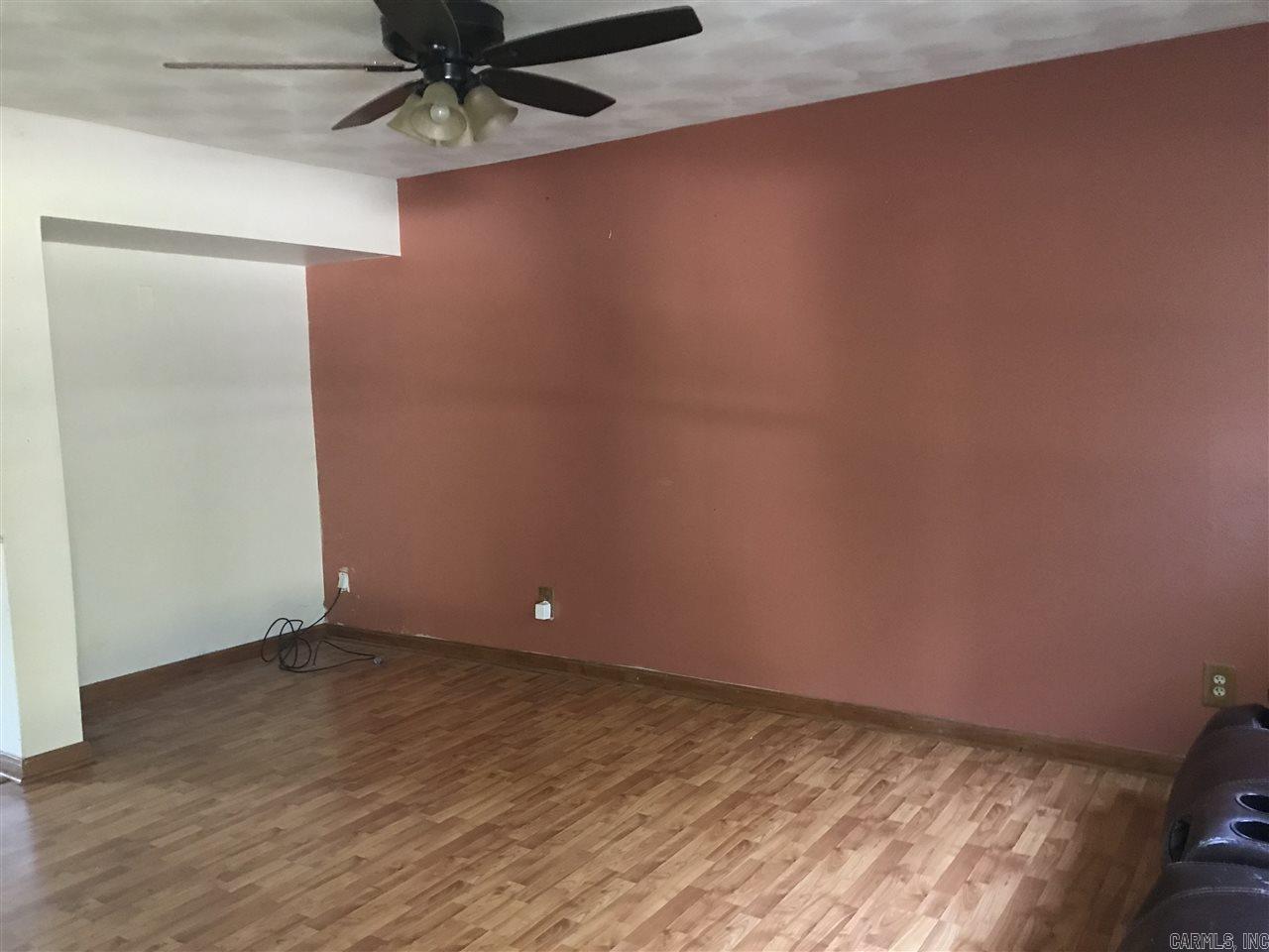 Country Club to Jacksonville - Residential Lease