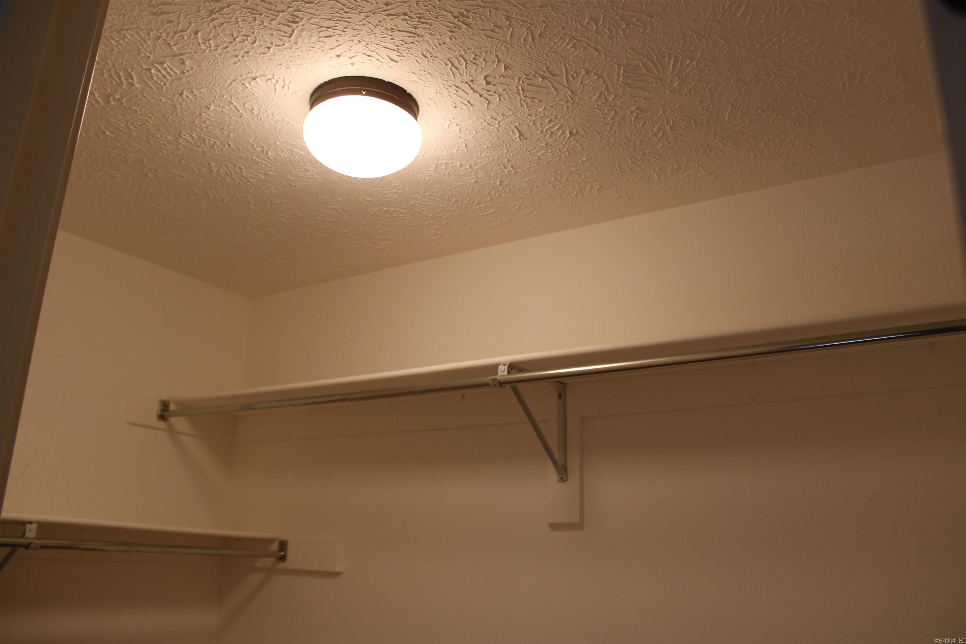 PLEASANT MEADOW - Residential