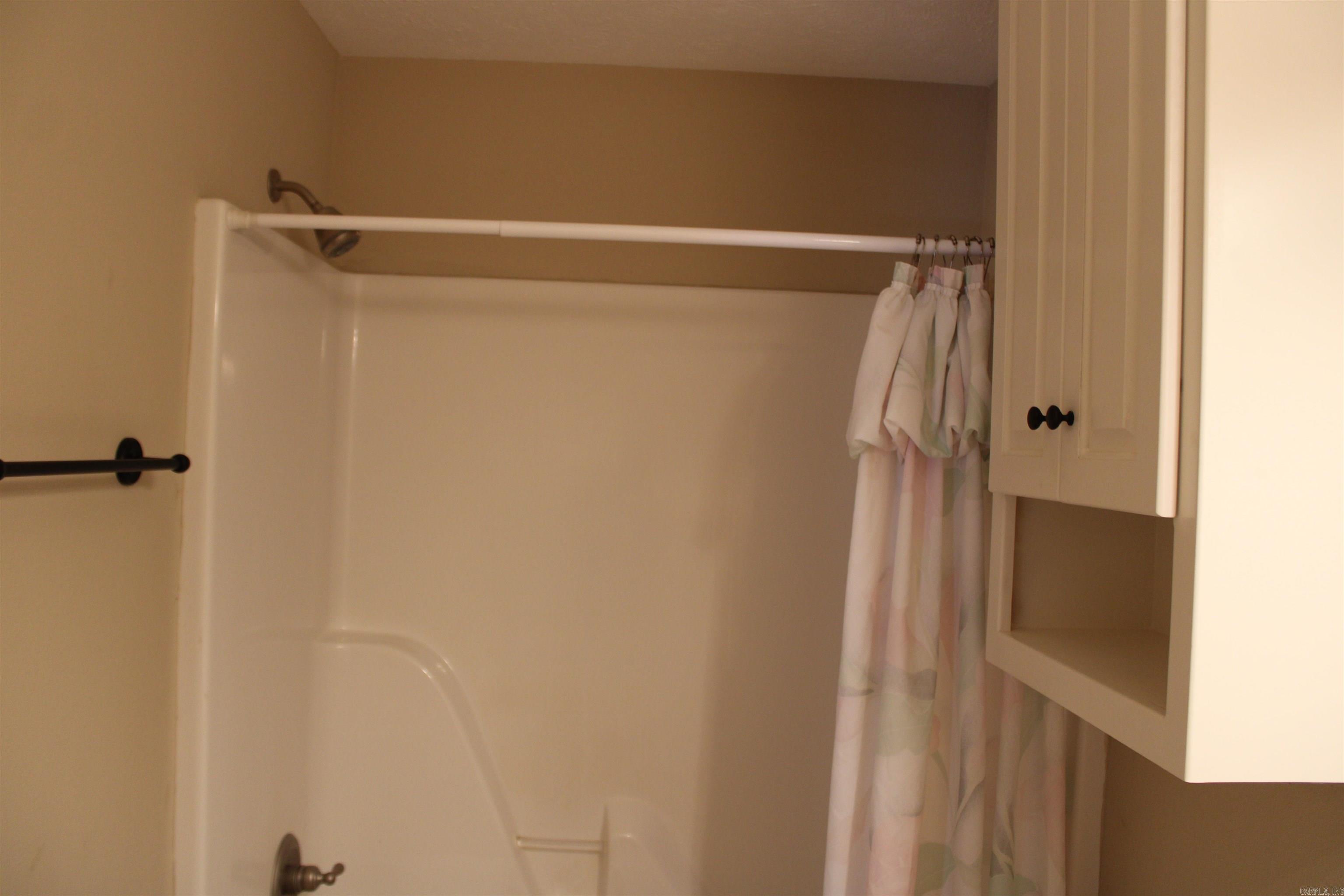 PLEASANT MEADOW - Residential