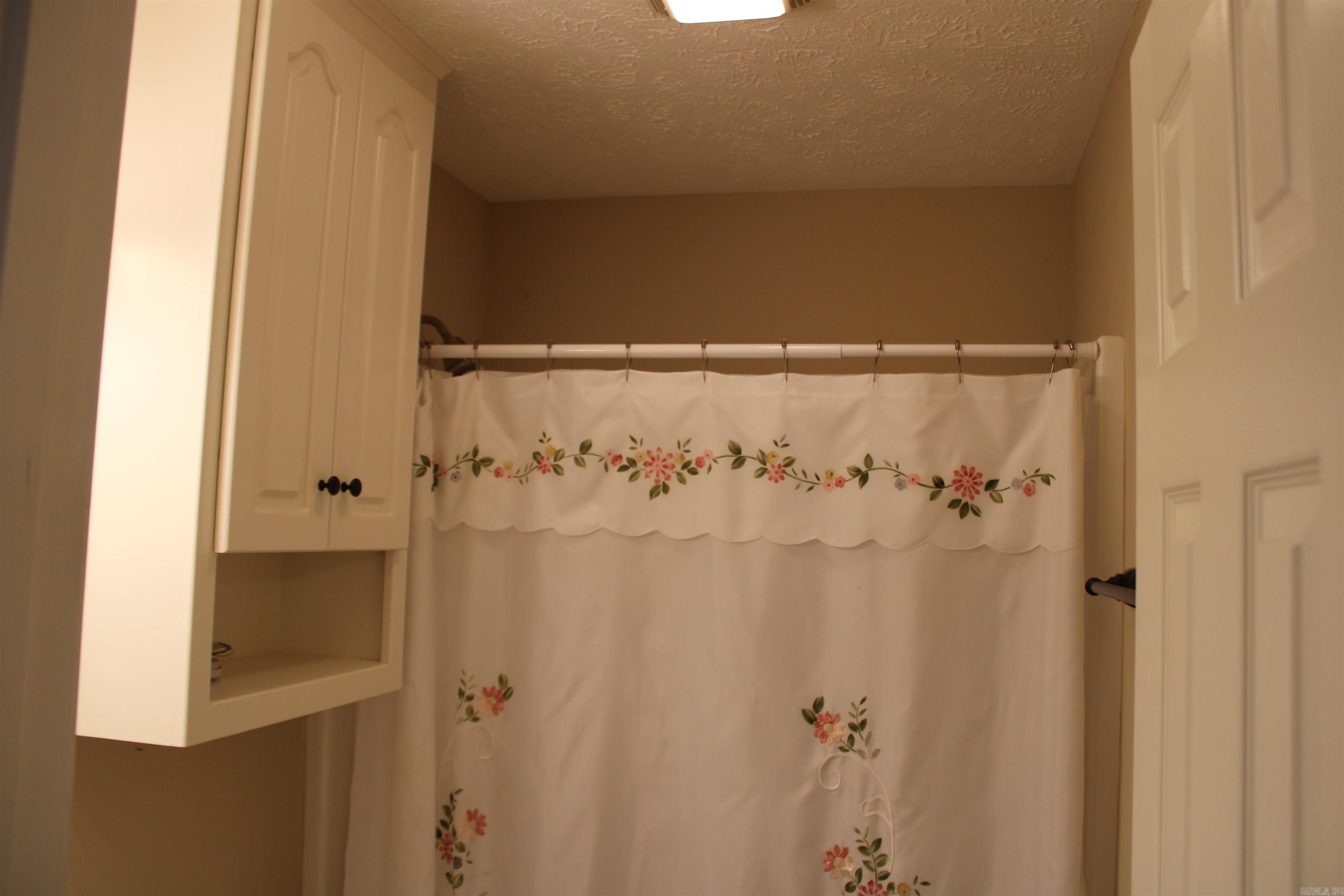 PLEASANT MEADOW - Residential