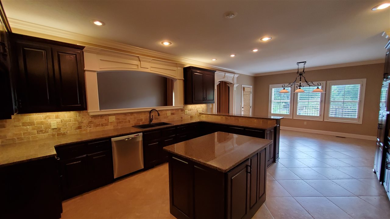 Country Club South Estates - Residential