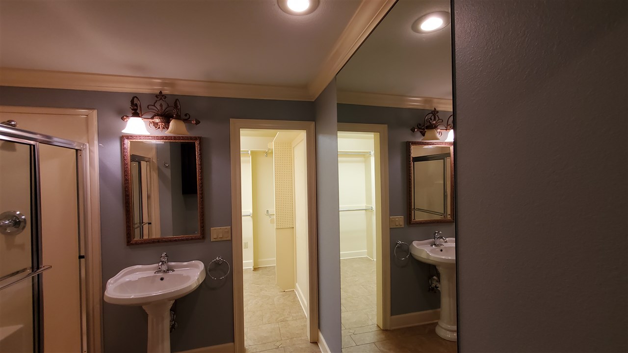 Country Club South Estates - Residential