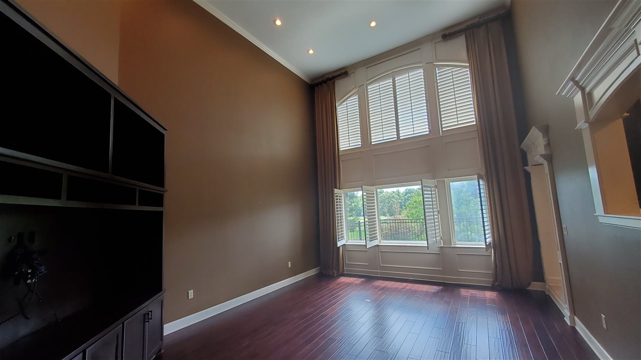 Country Club South Estates - Residential