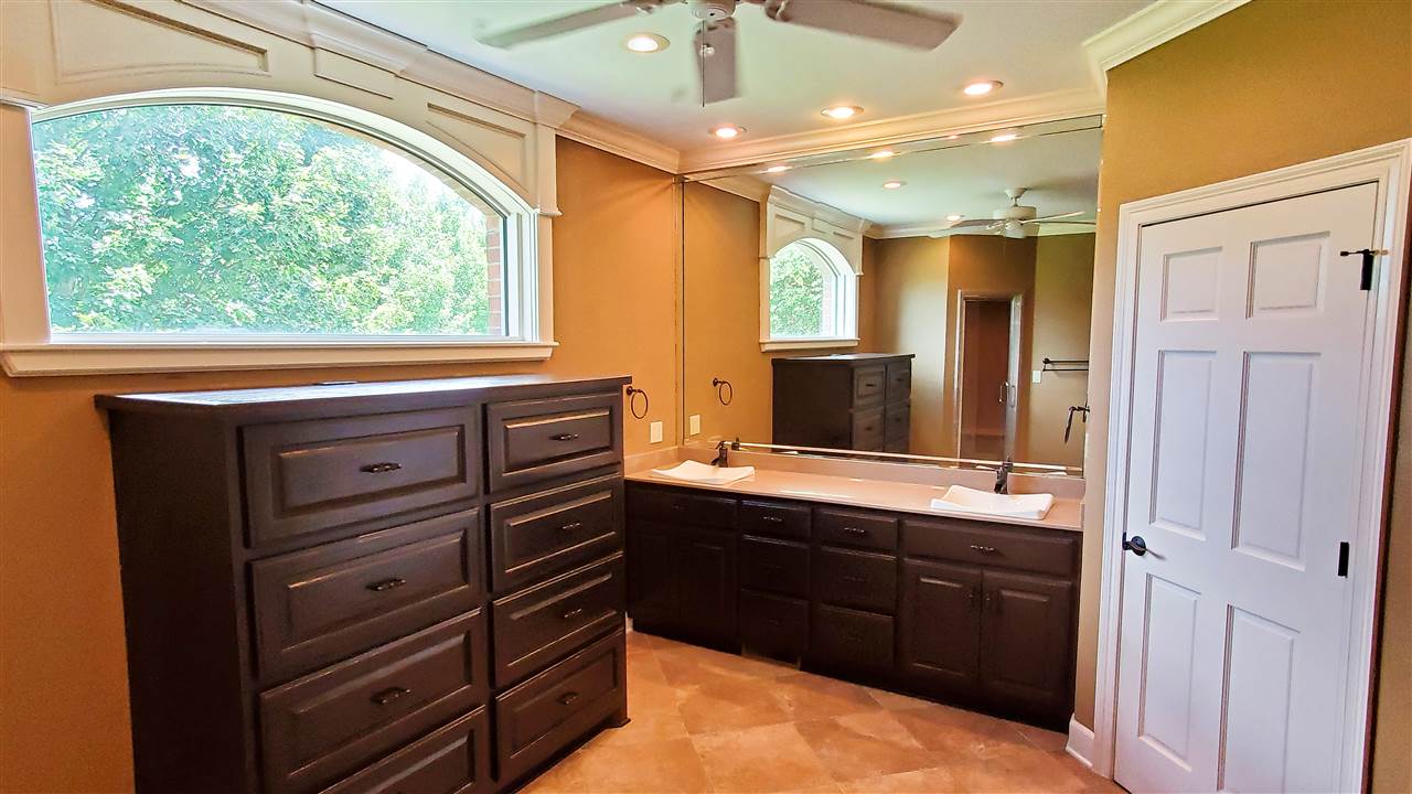 Country Club South Estates - Residential