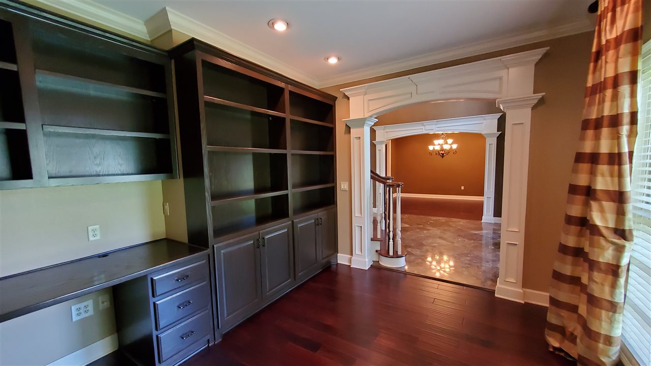 Country Club South Estates - Residential