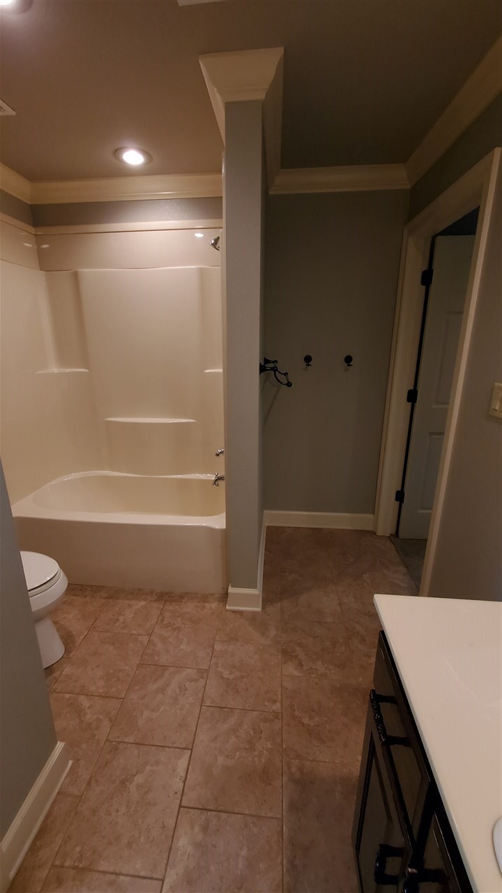 Country Club South Estates - Residential