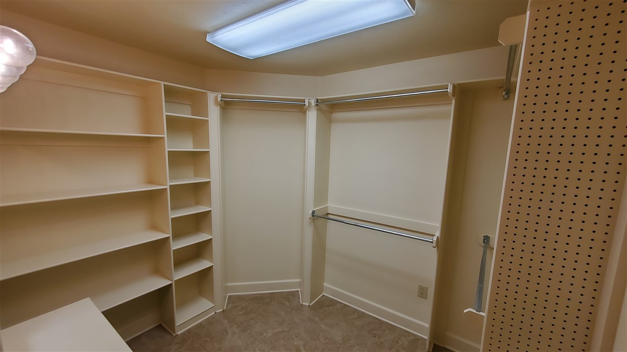 Country Club South Estates - Residential