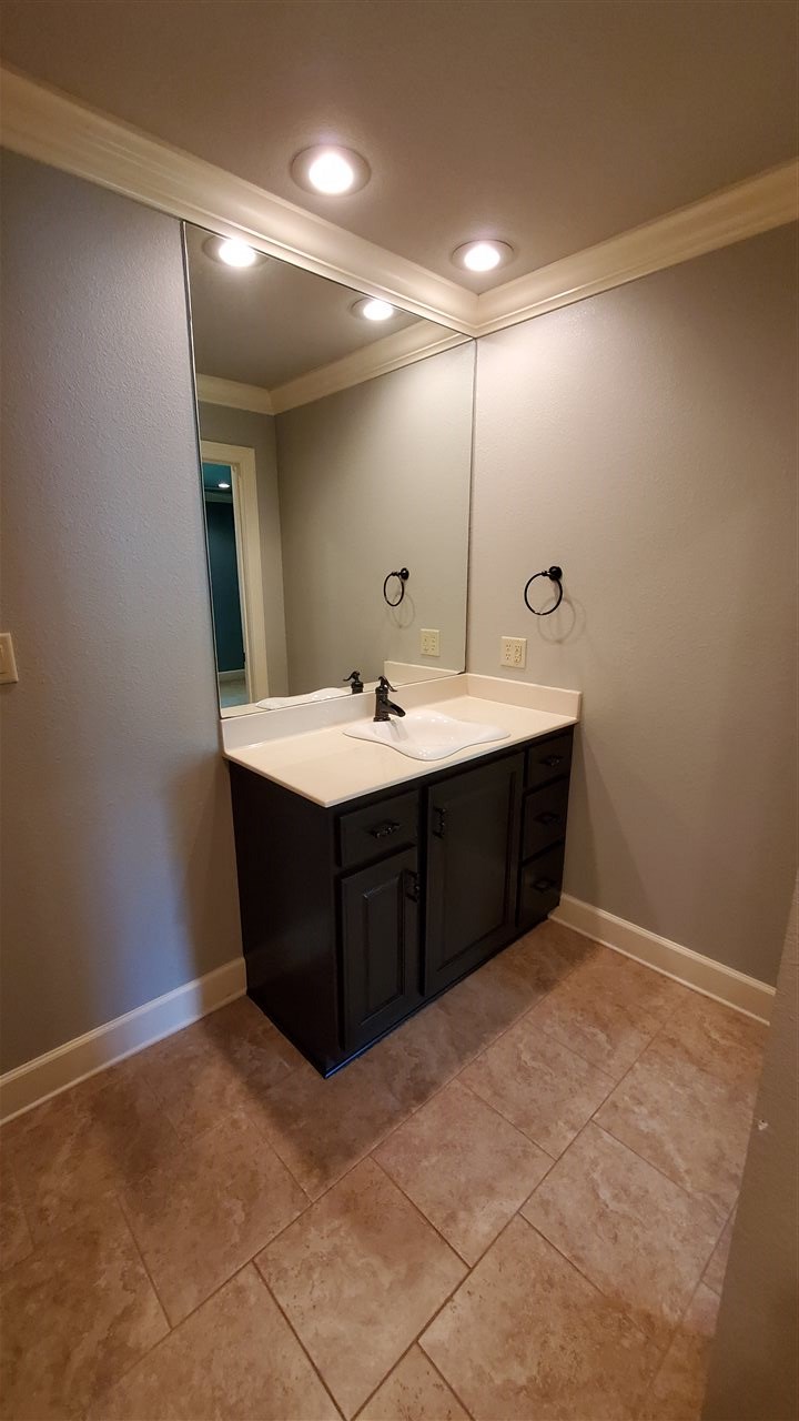 Country Club South Estates - Residential