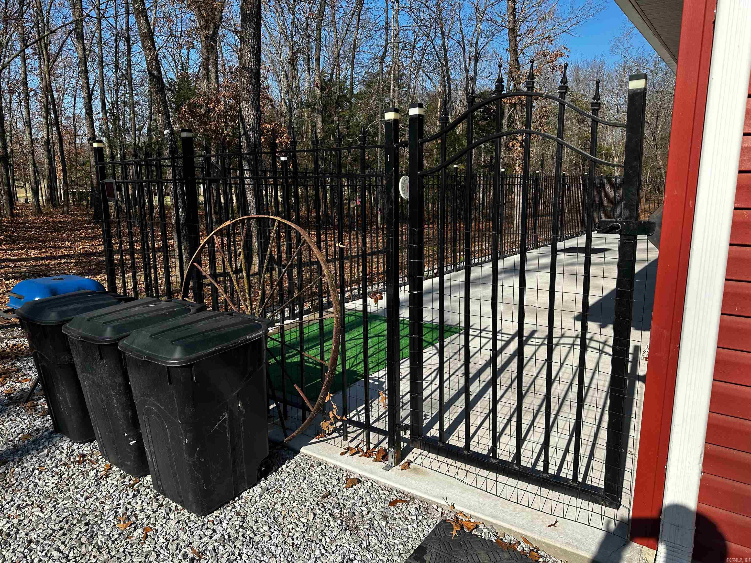 Metes & Bounds - Residential