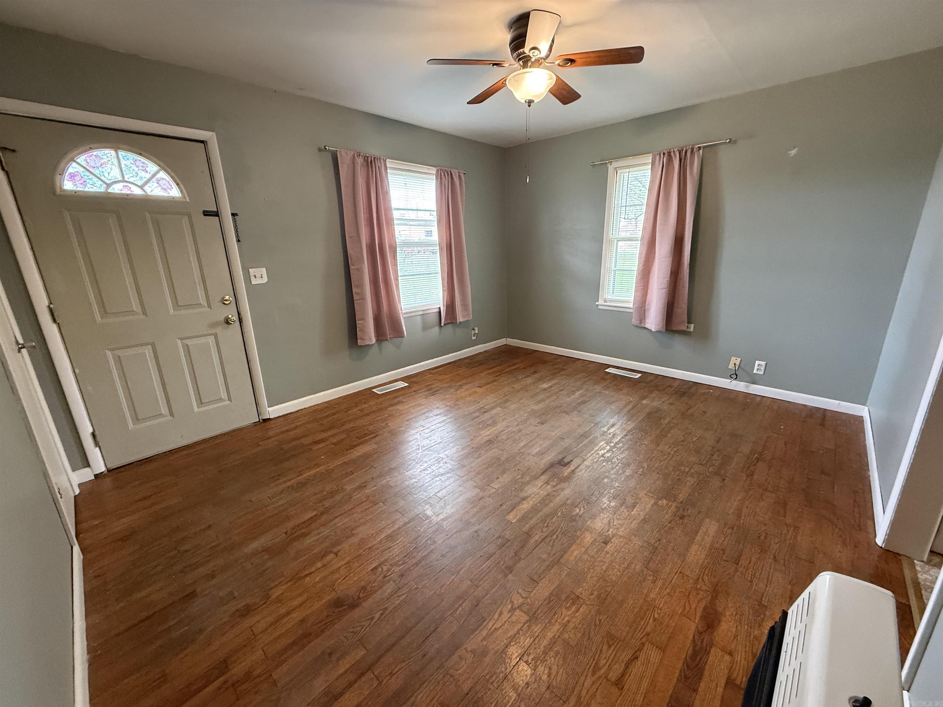 Flippin - Residential