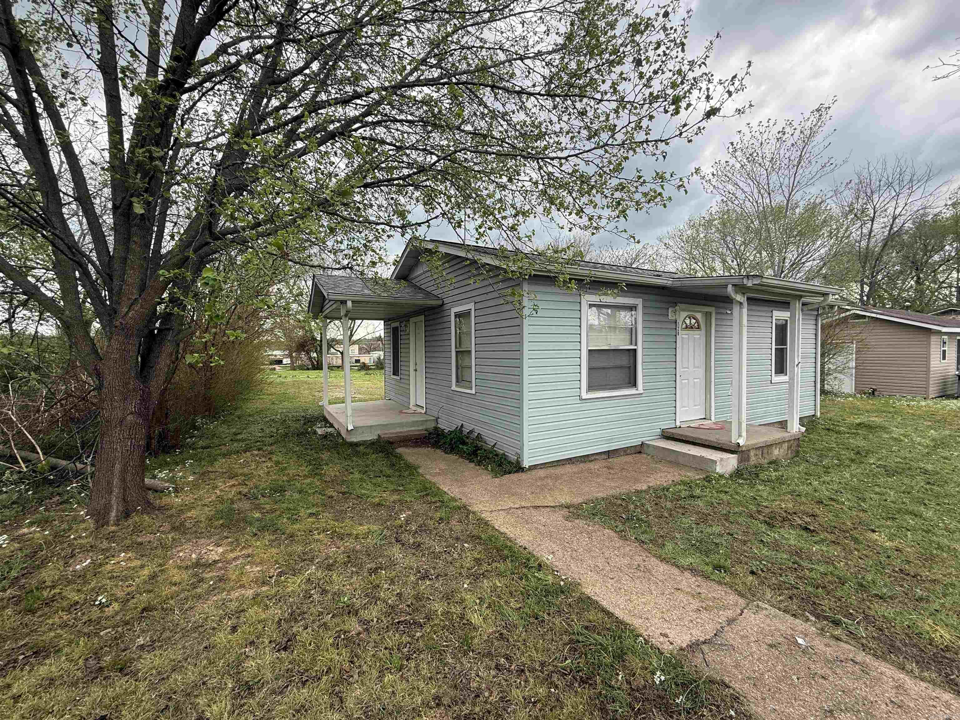 Flippin - Residential