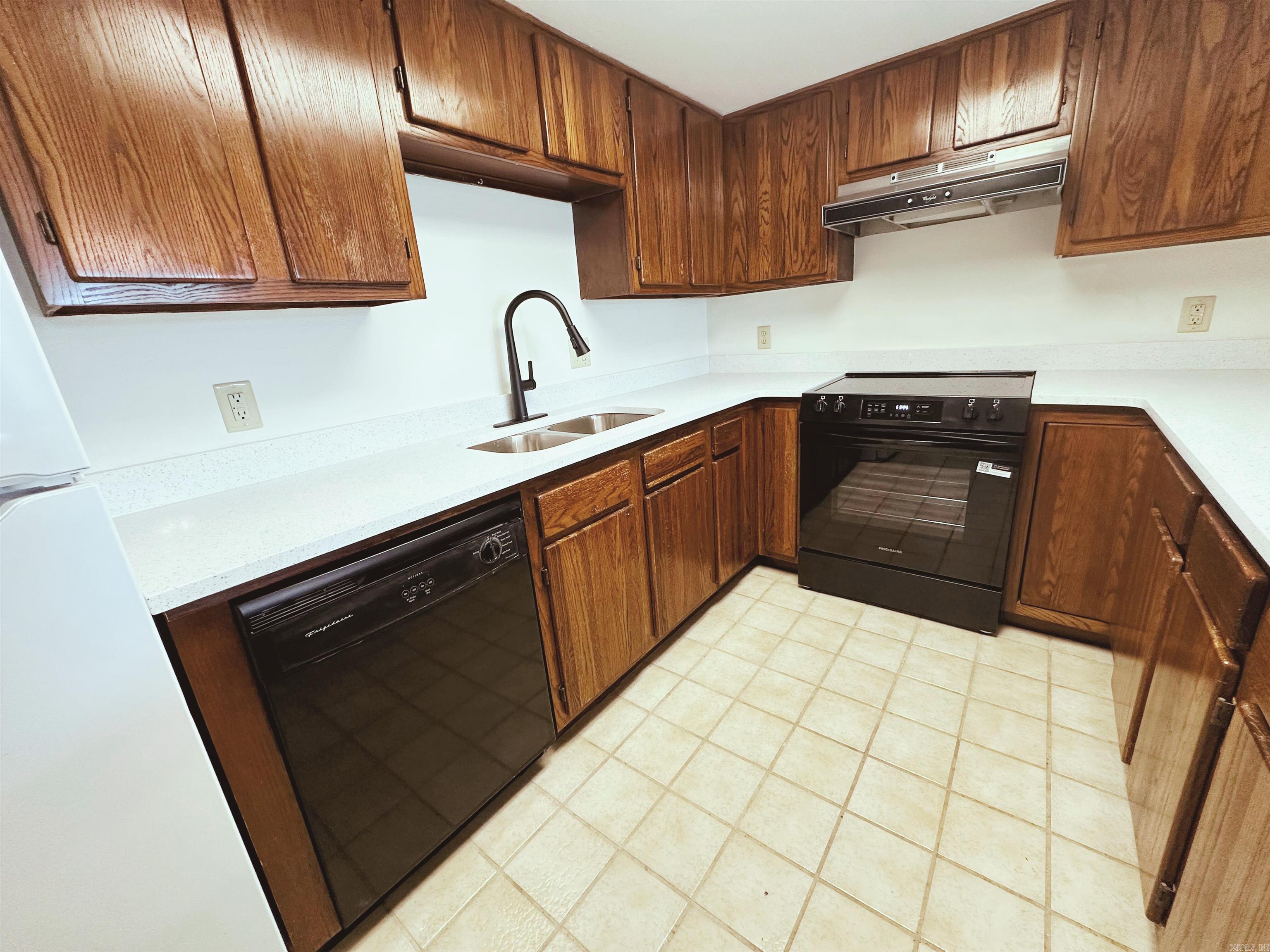 Boardwalk - Residential Lease