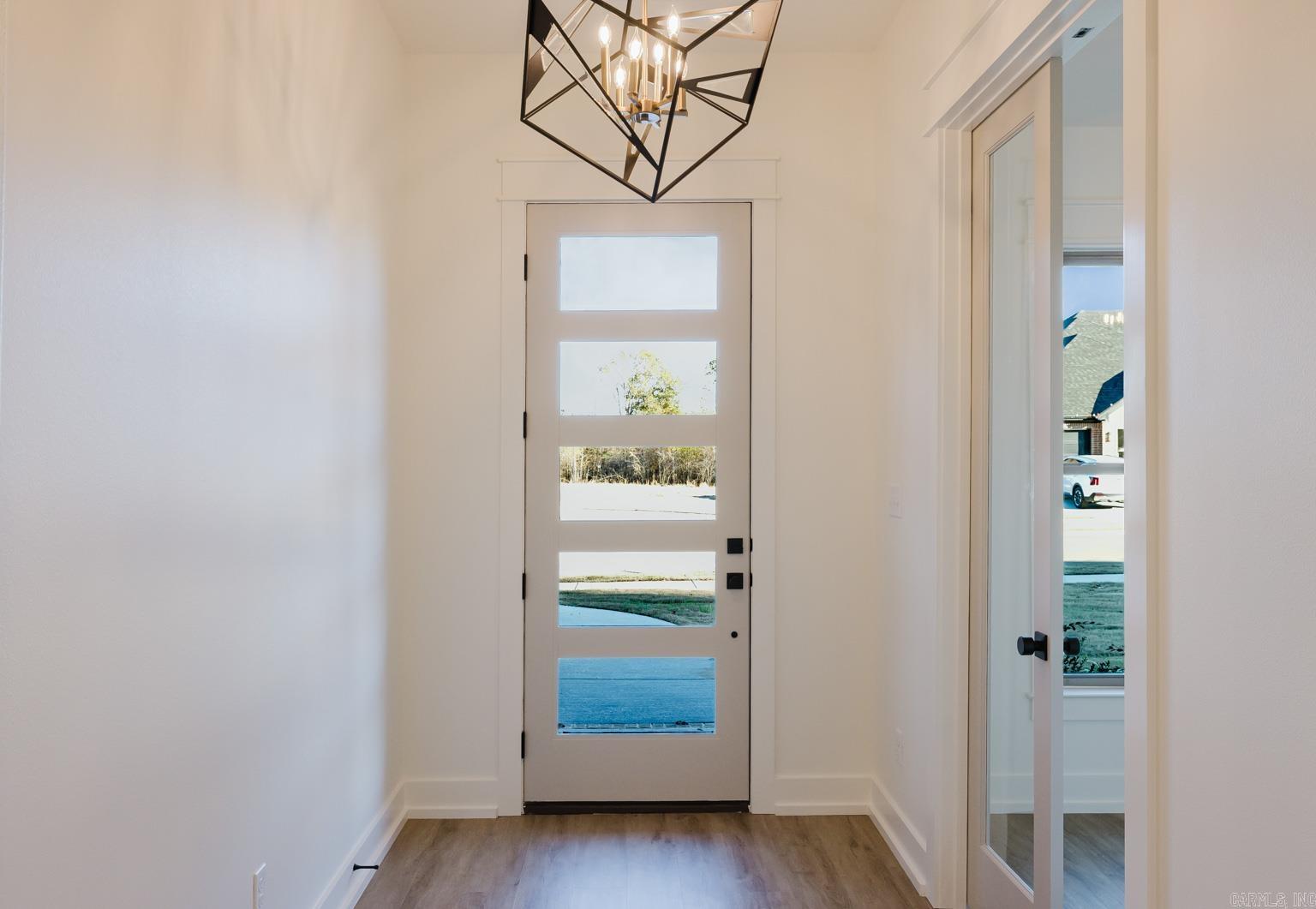 CREEKSIDE - Residential