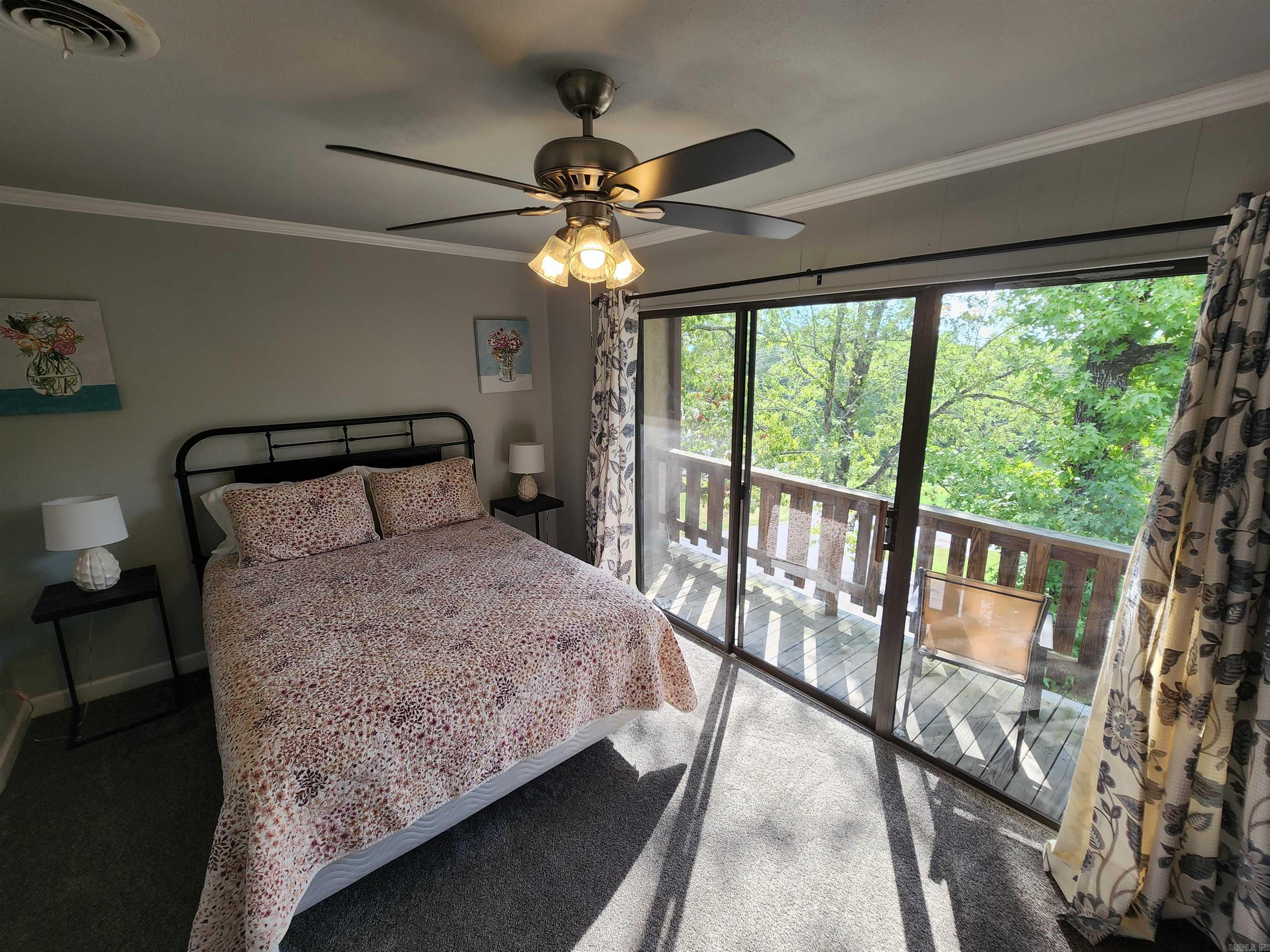 CHELSEA GLADE CONDO - Residential