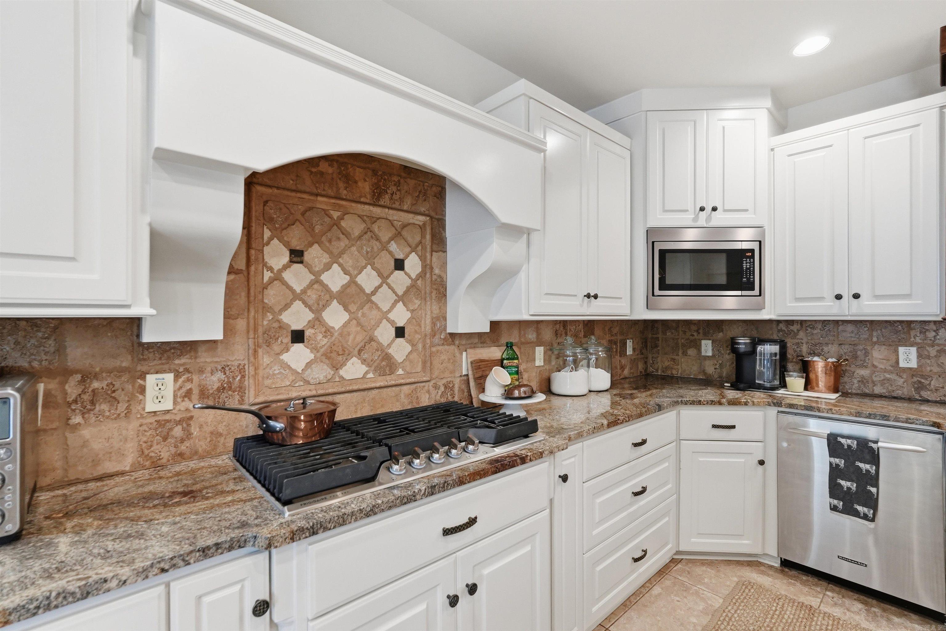 CHENAL VALLEY BELLE VALLEE THE C - Residential