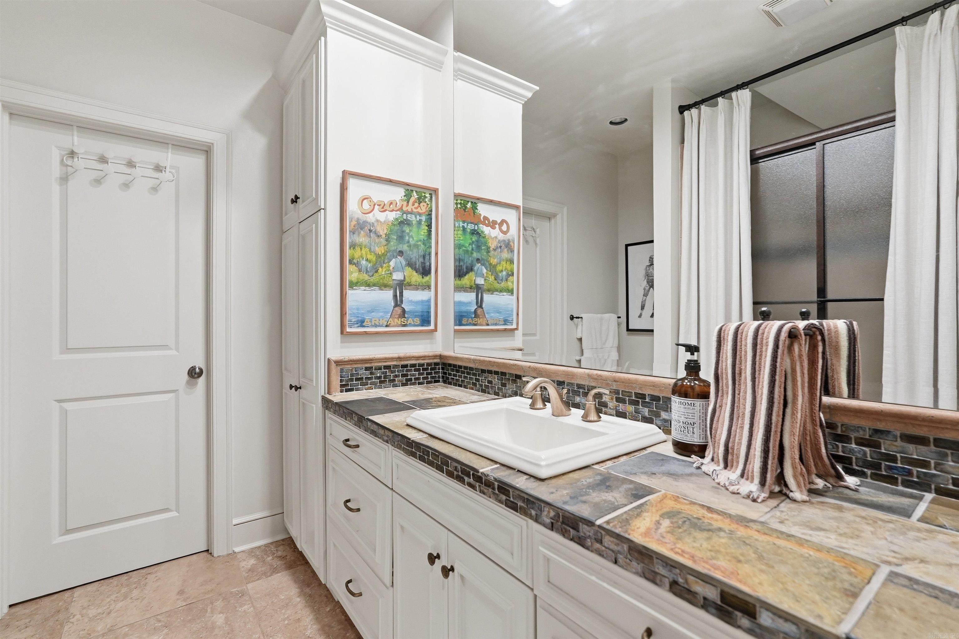 CHENAL VALLEY BELLE VALLEE THE C - Residential