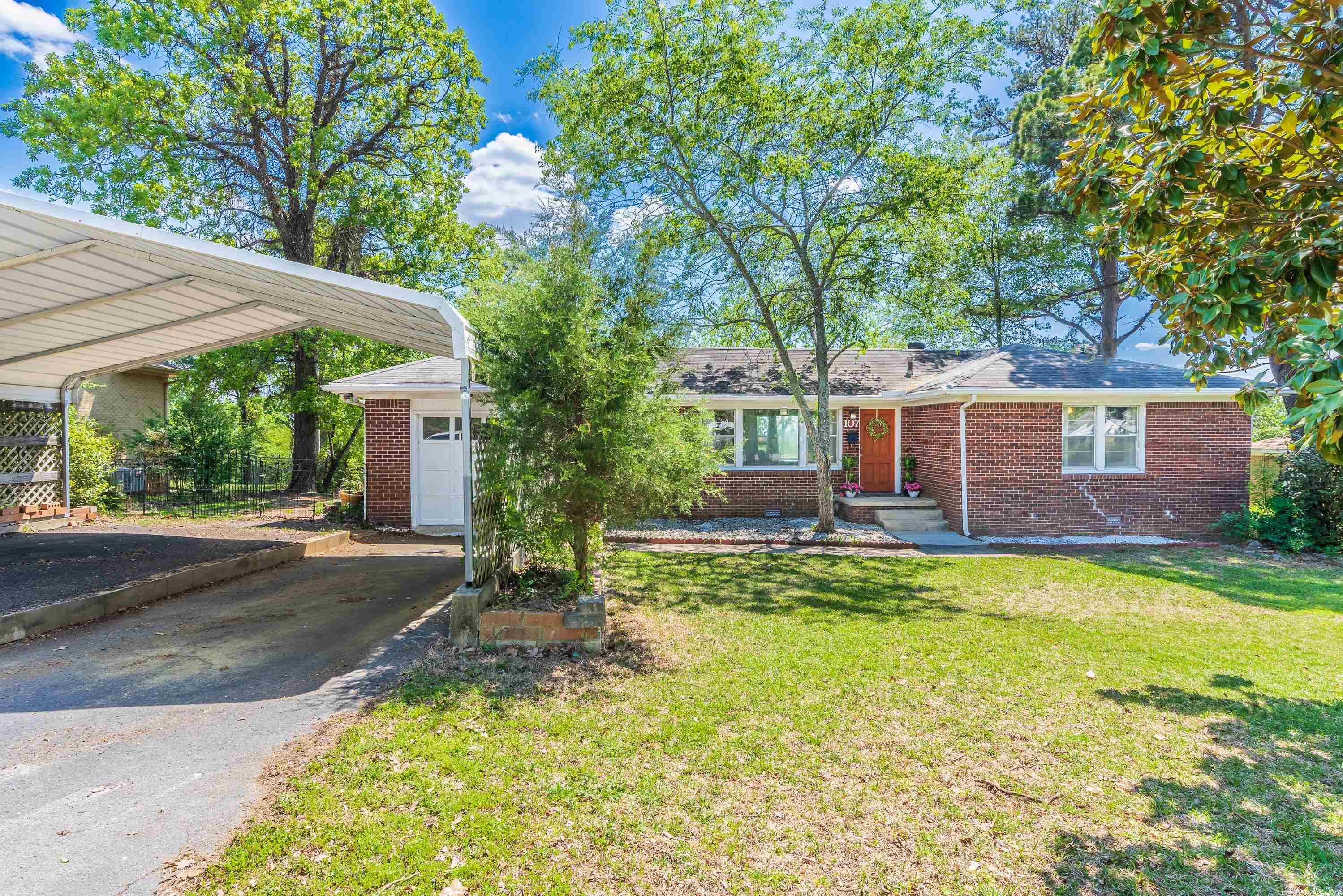 SKY WAY - Residential