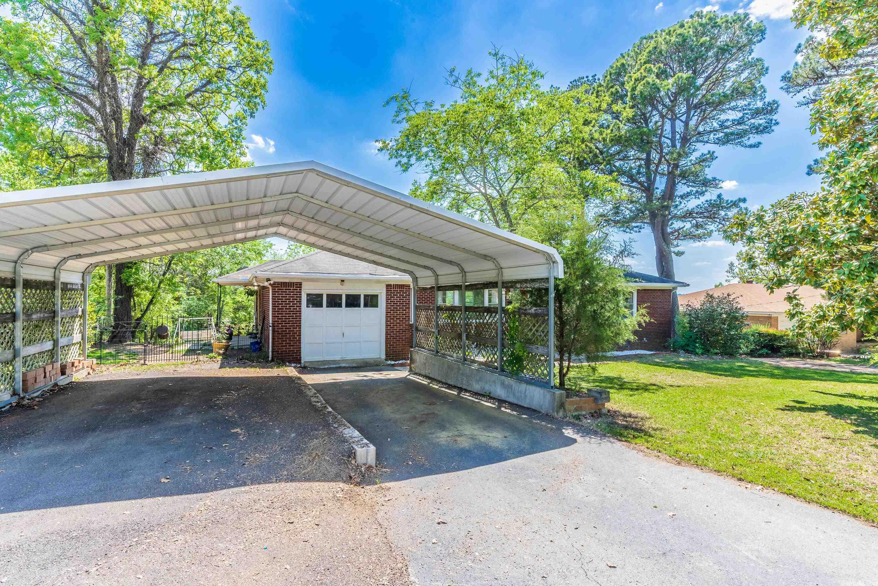 SKY WAY - Residential