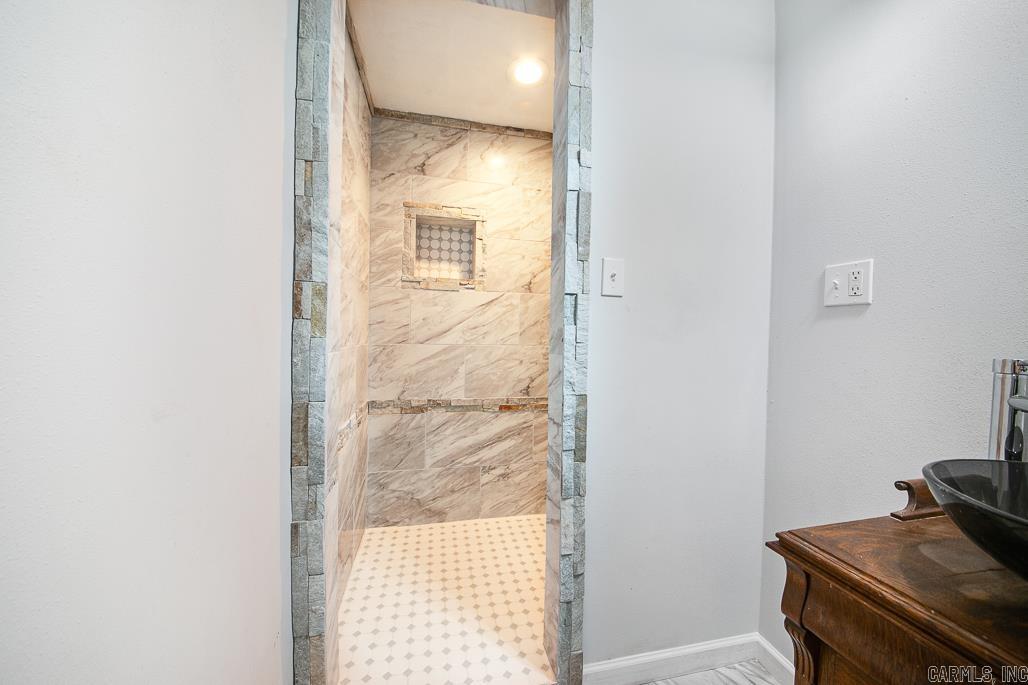 OT AUSTIN - Residential