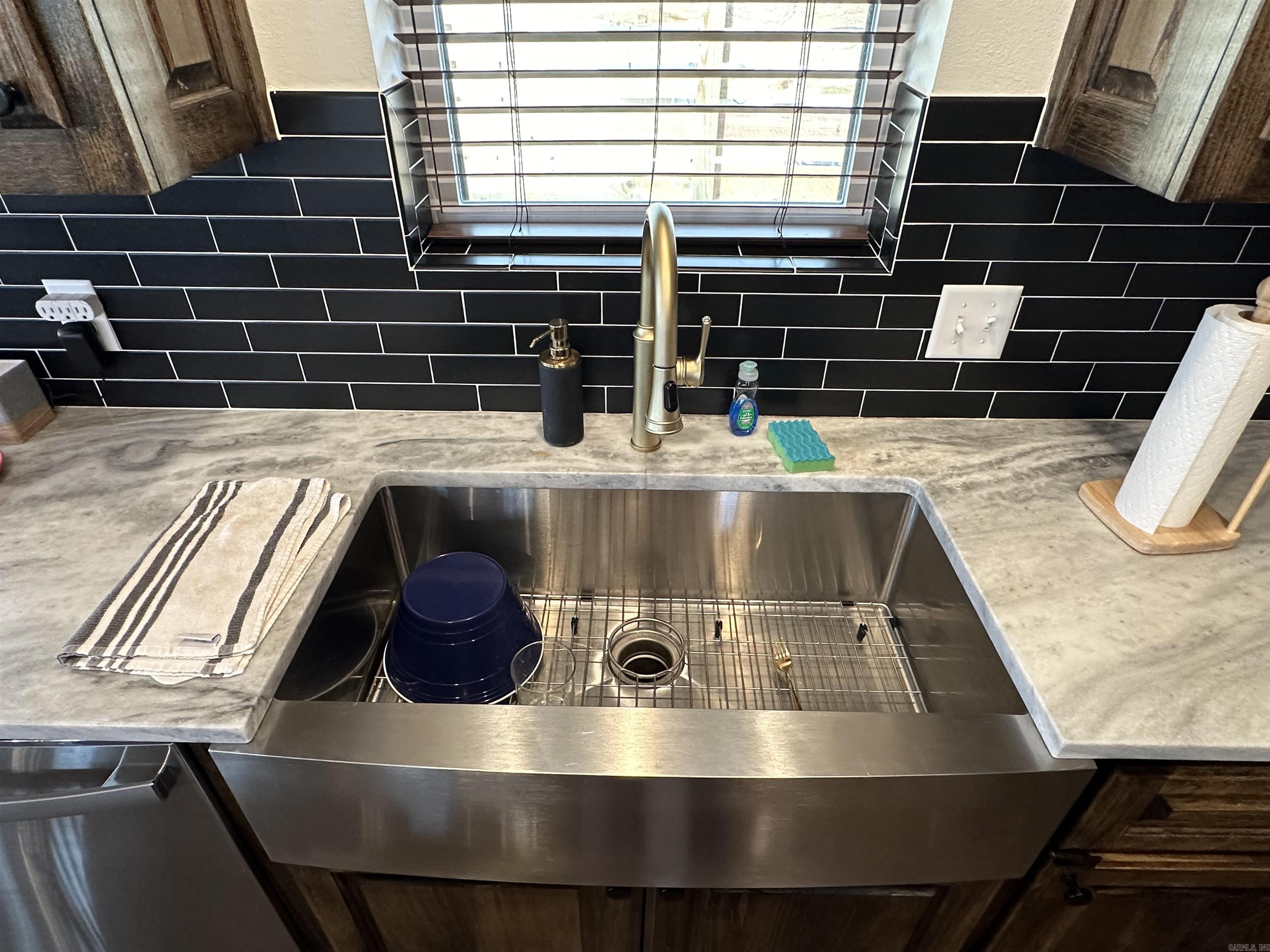 Macarthur Place Original - Residential Lease