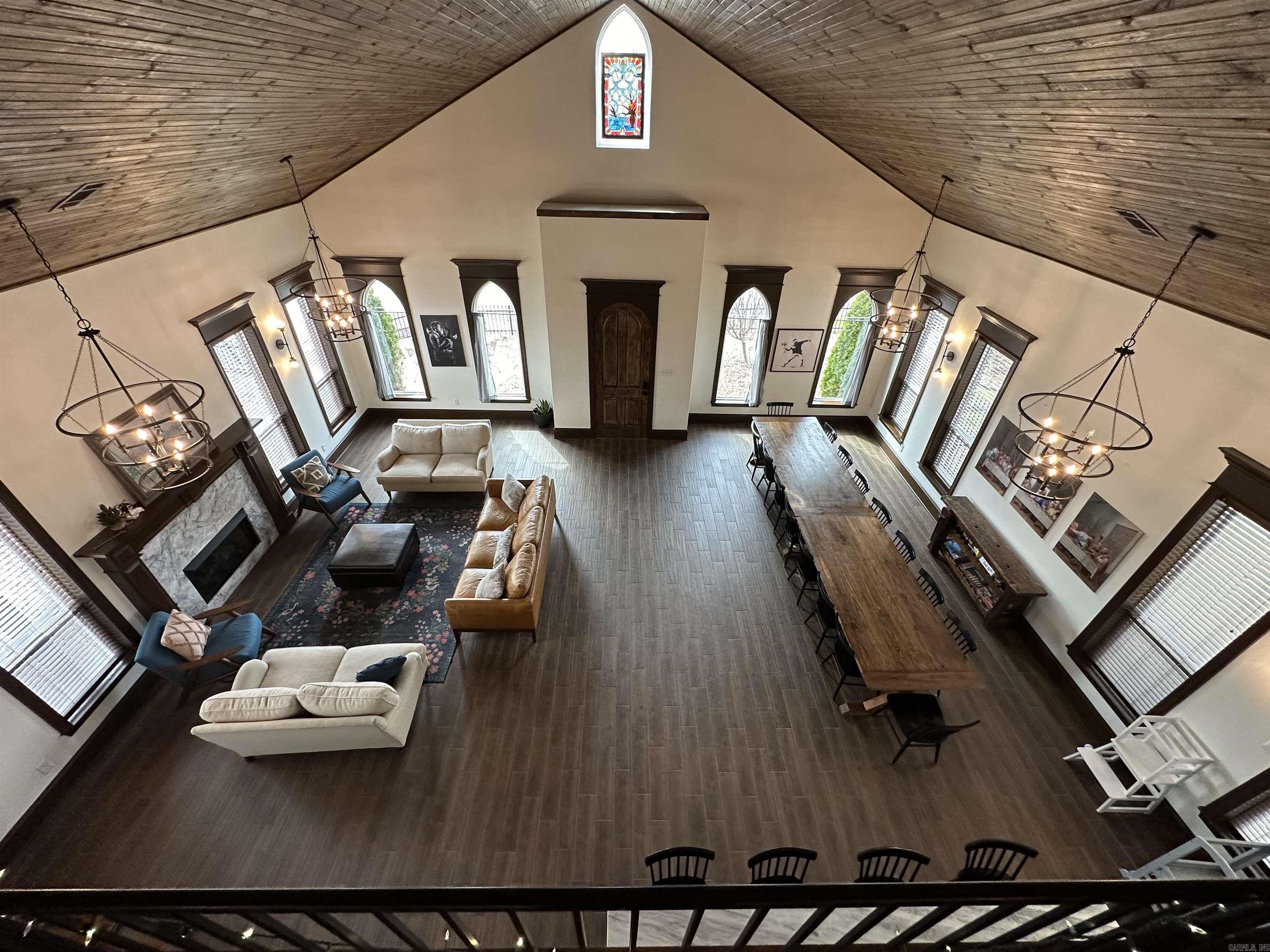 Macarthur Place Original - Residential Lease