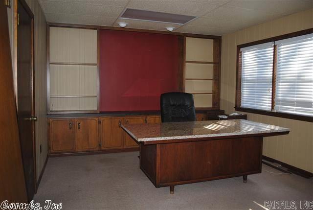 Metes & Bounds - Commercial Sale