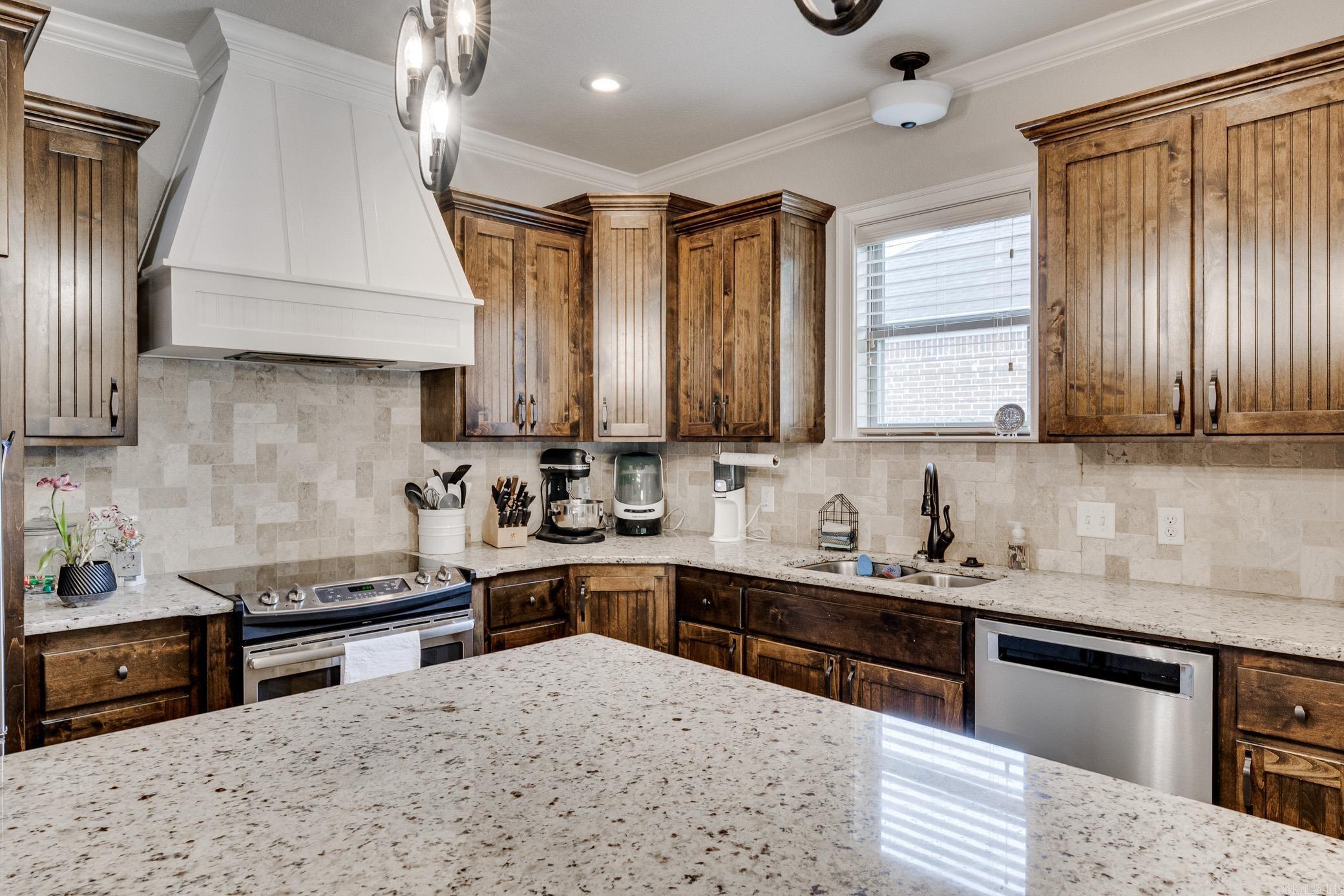 SALEM WOODS - Residential