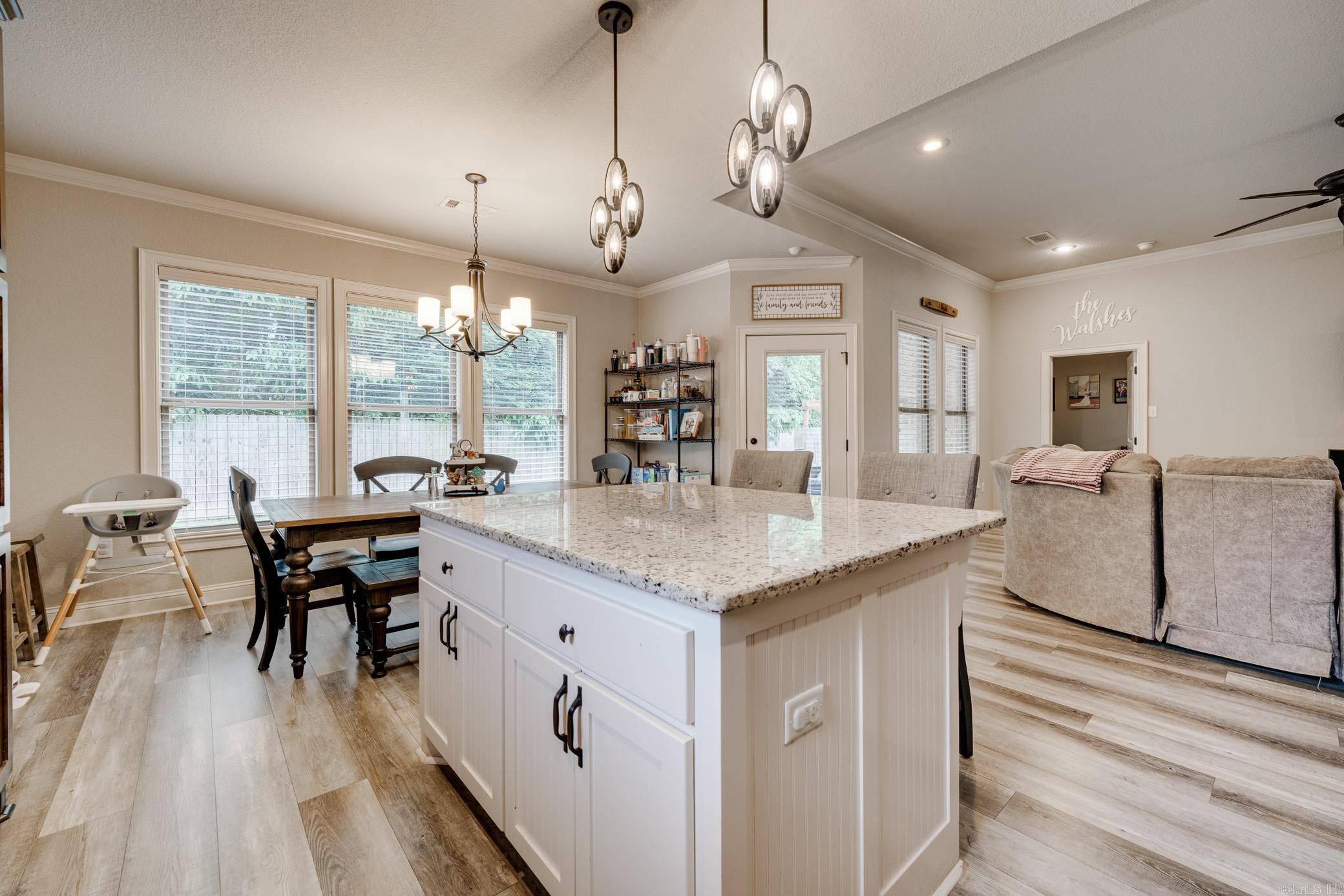 SALEM WOODS - Residential