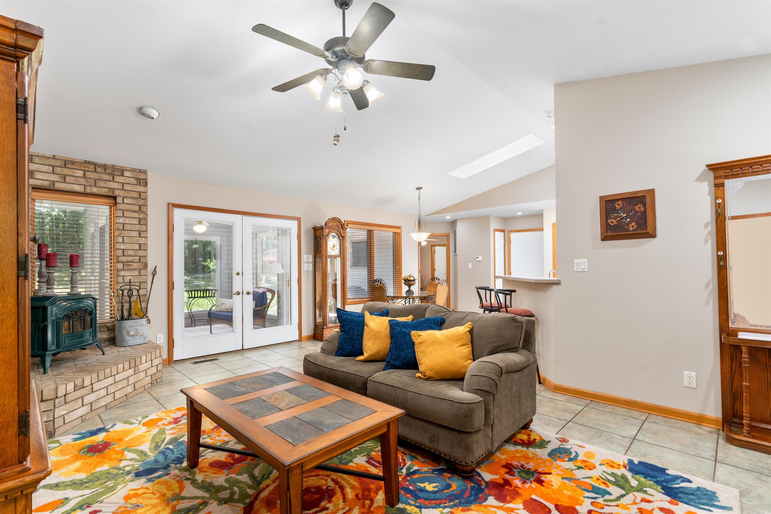Cresta - Residential