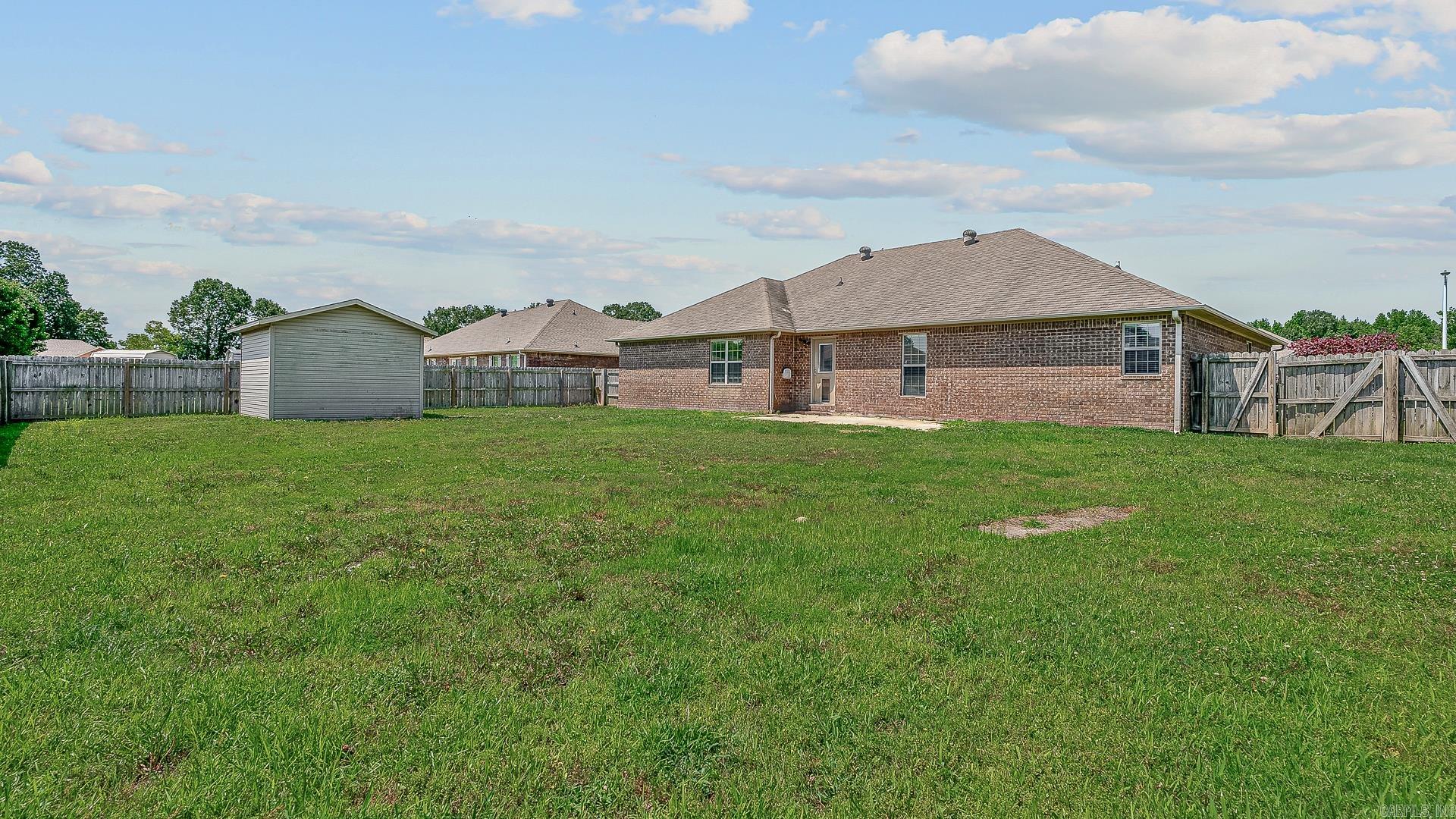 CARRIAGE HILL - Residential